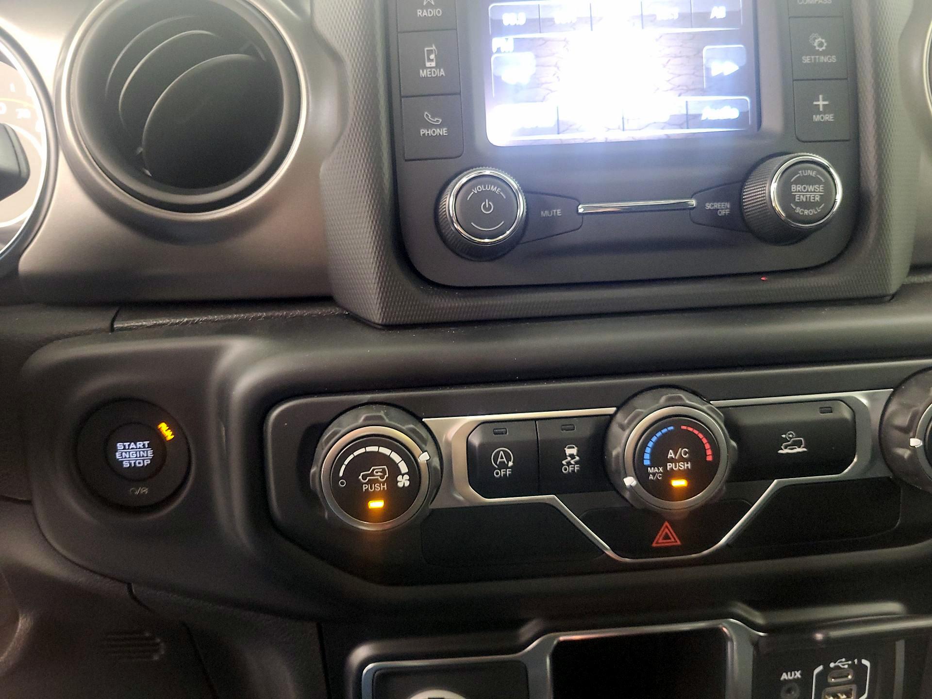 Thumbnail: 2021 Jeep Wrangler - 16