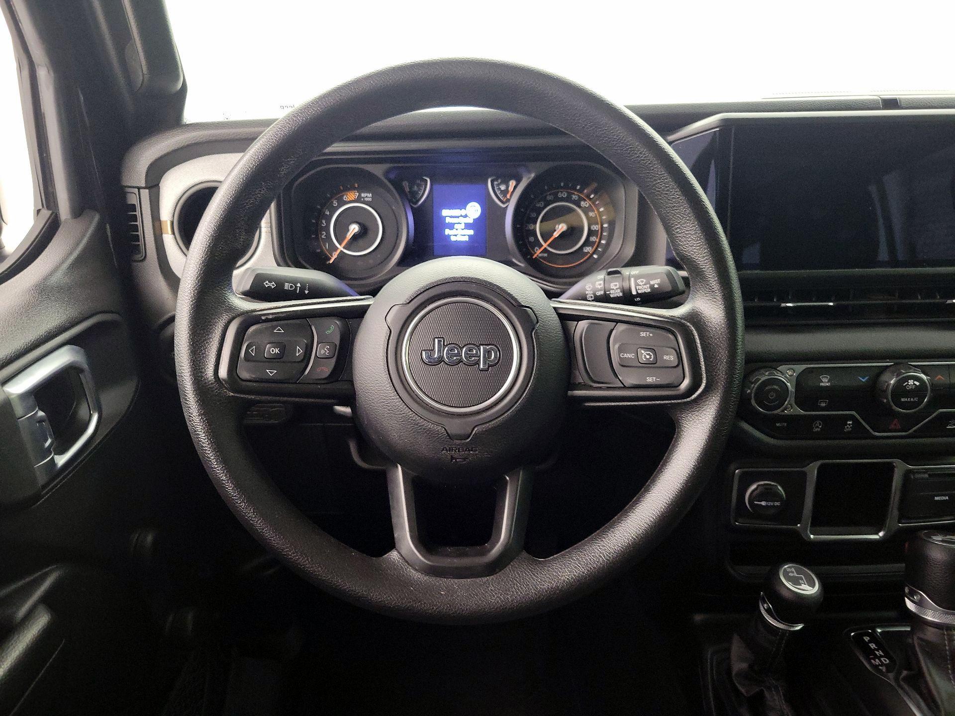 Thumbnail: 2024 Jeep Wrangler - 10