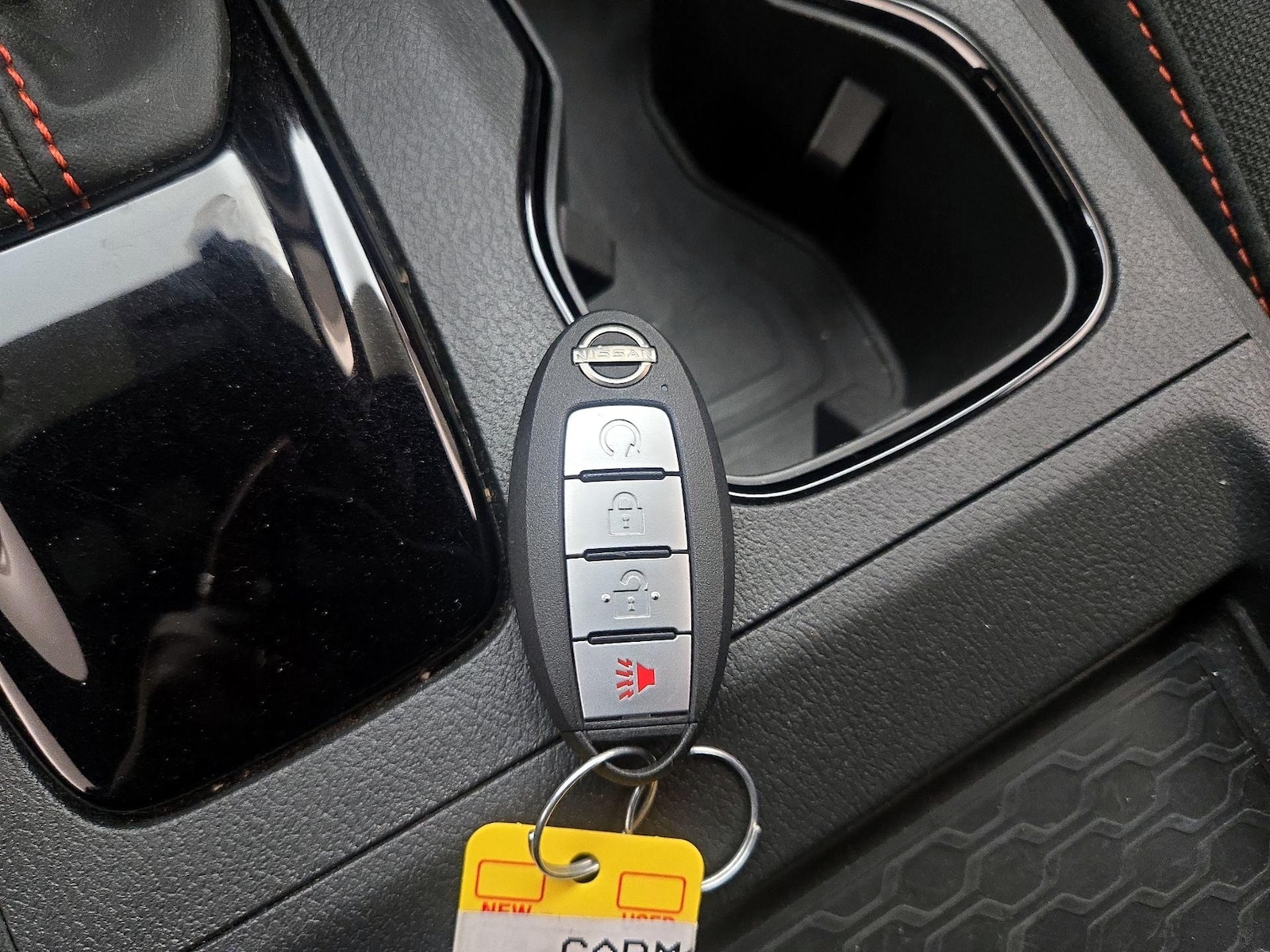 2024 Nissan Frontier PRO-4X - Photo 15