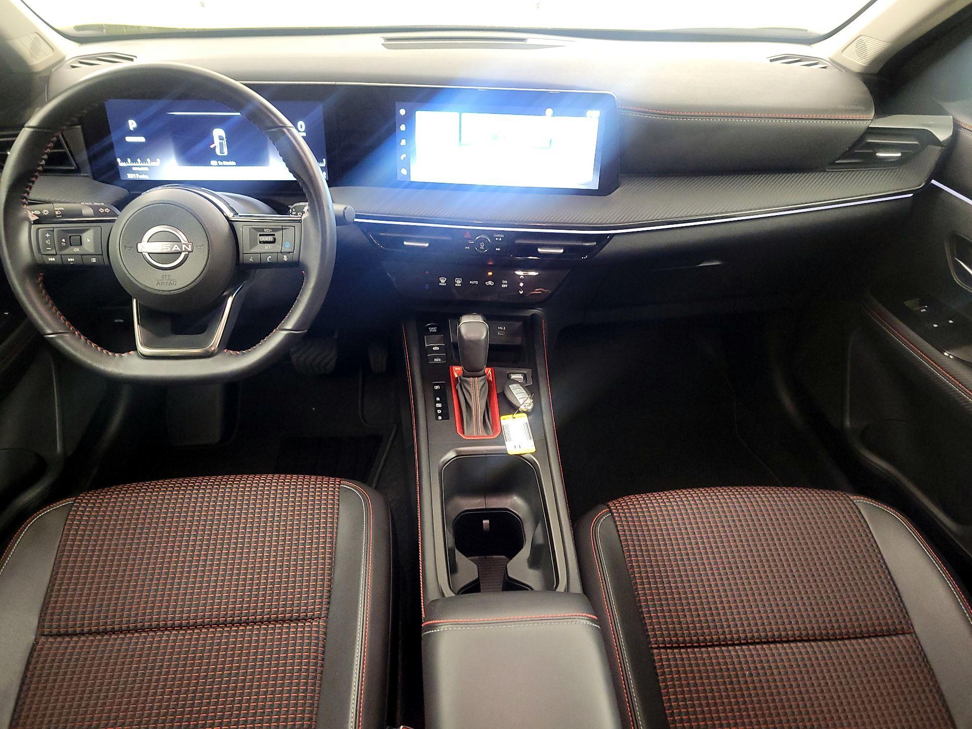 Thumbnail: 2025 Nissan Kicks - 9