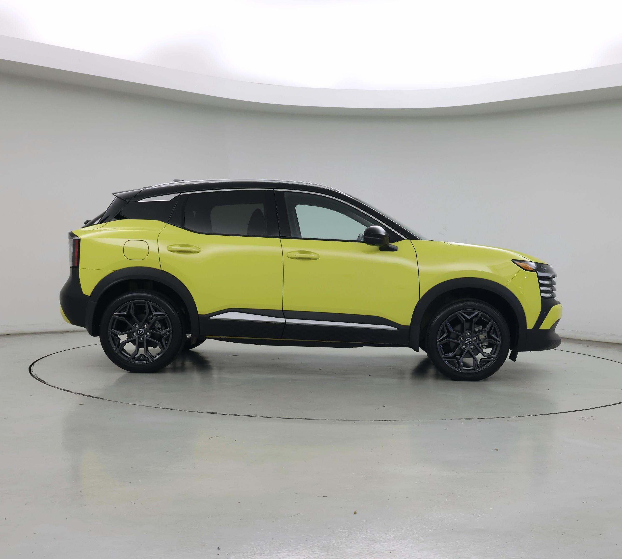 Thumbnail: 2025 Nissan Kicks - 7
