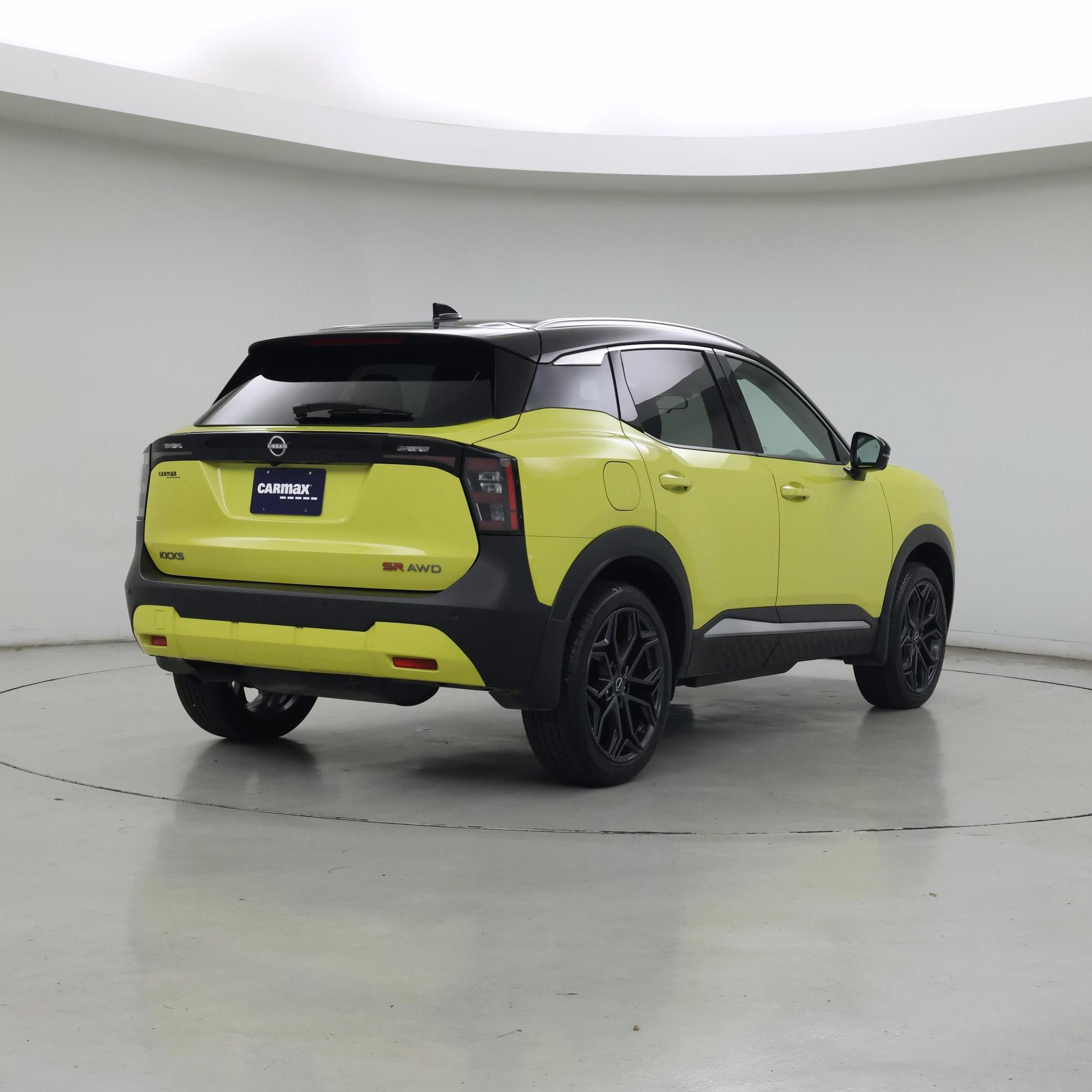 Thumbnail: 2025 Nissan Kicks - 8