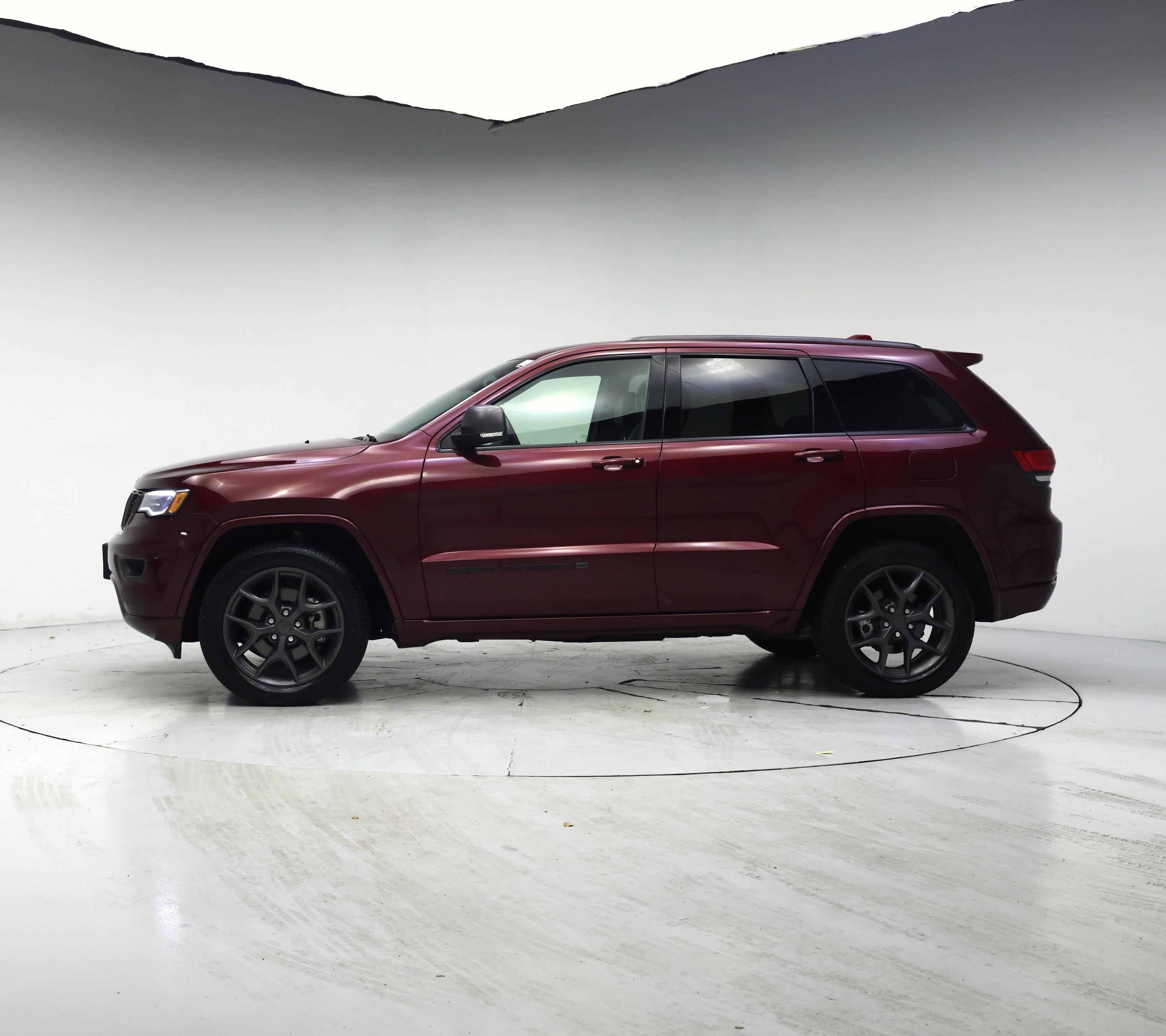 Thumbnail: 2021 Jeep Grand Cherokee - 3
