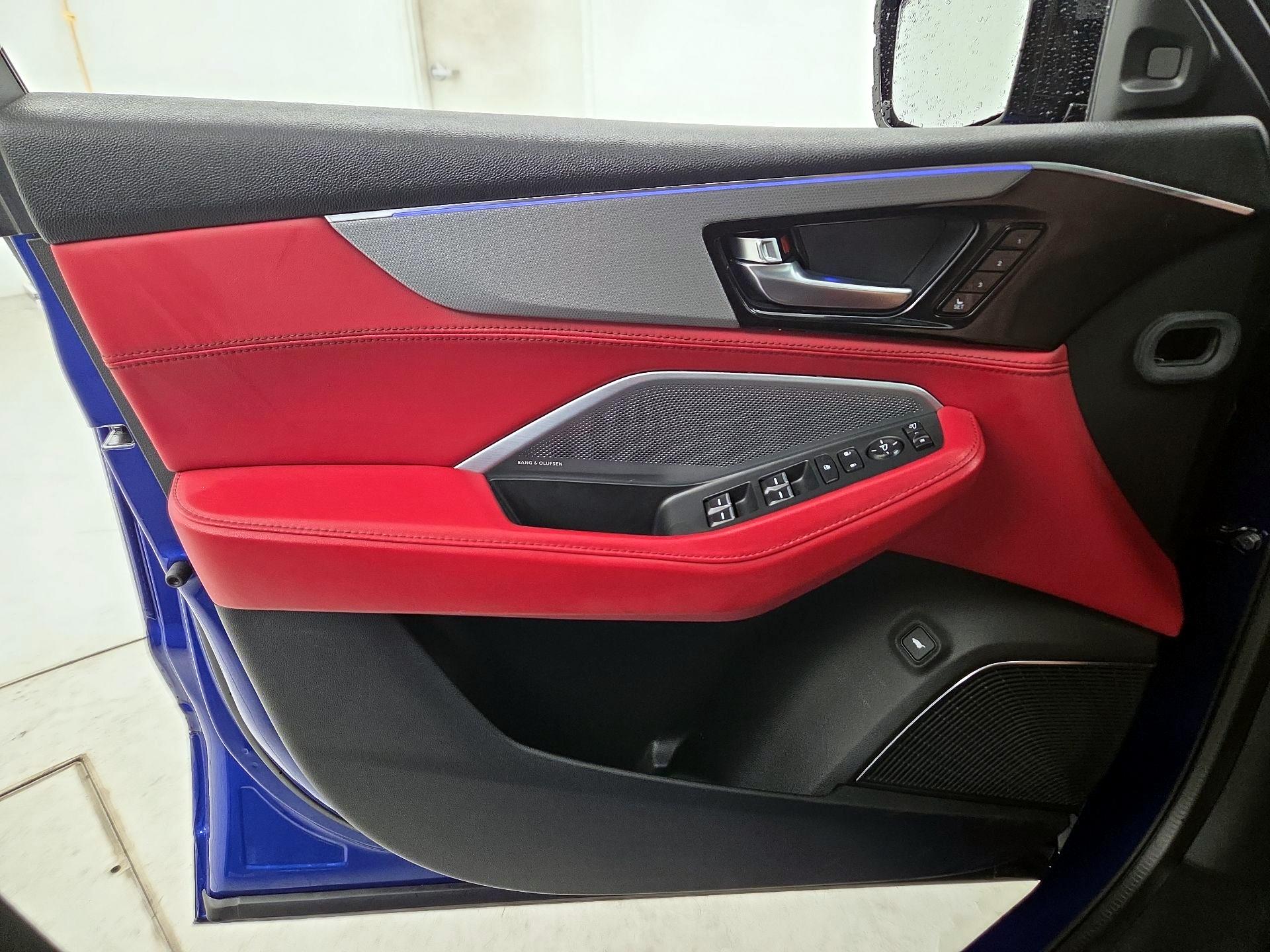 Thumbnail: 2025 Acura MDX - 12