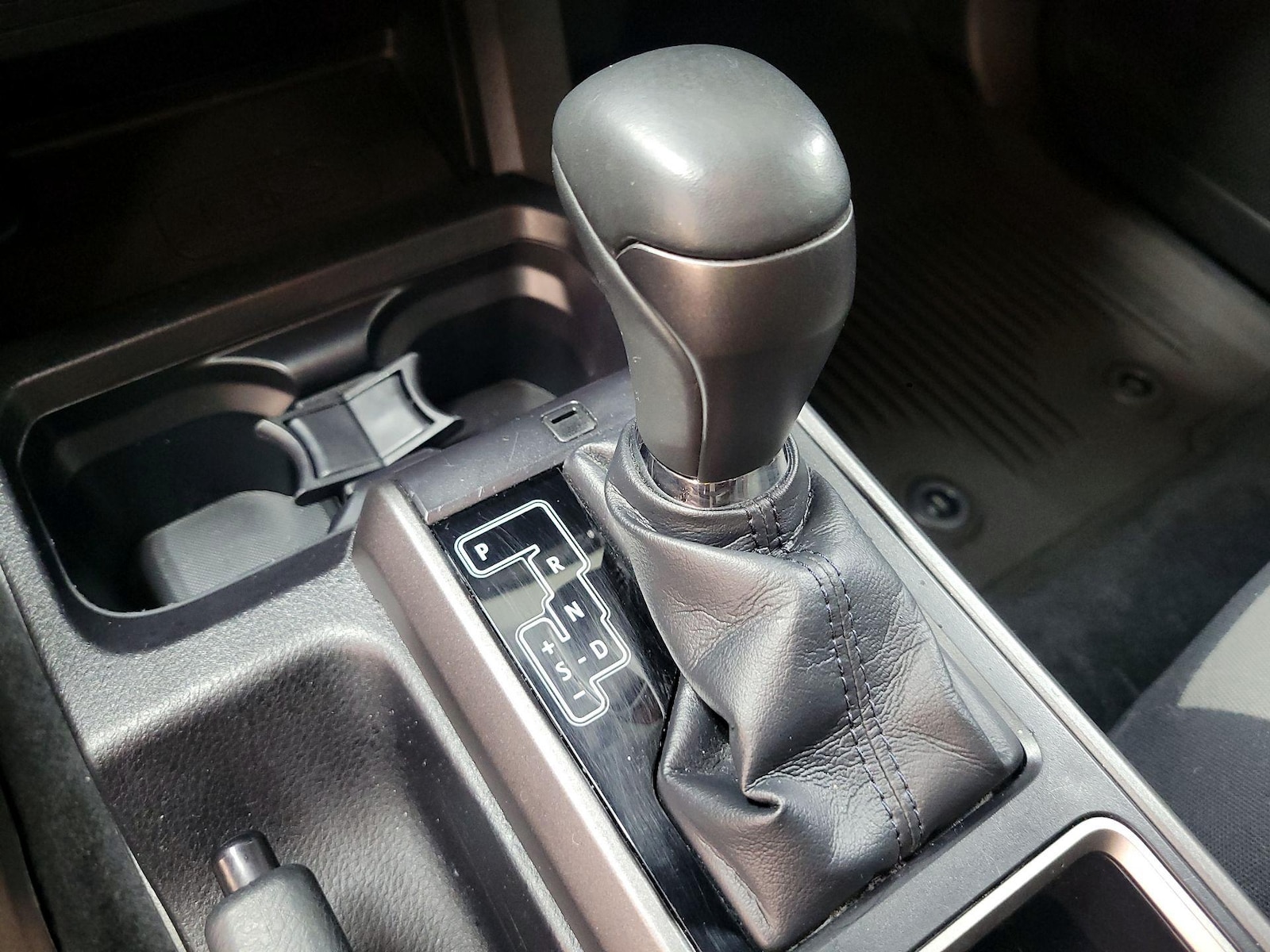 2021 Toyota Tacoma TRD Off Road - Photo 19