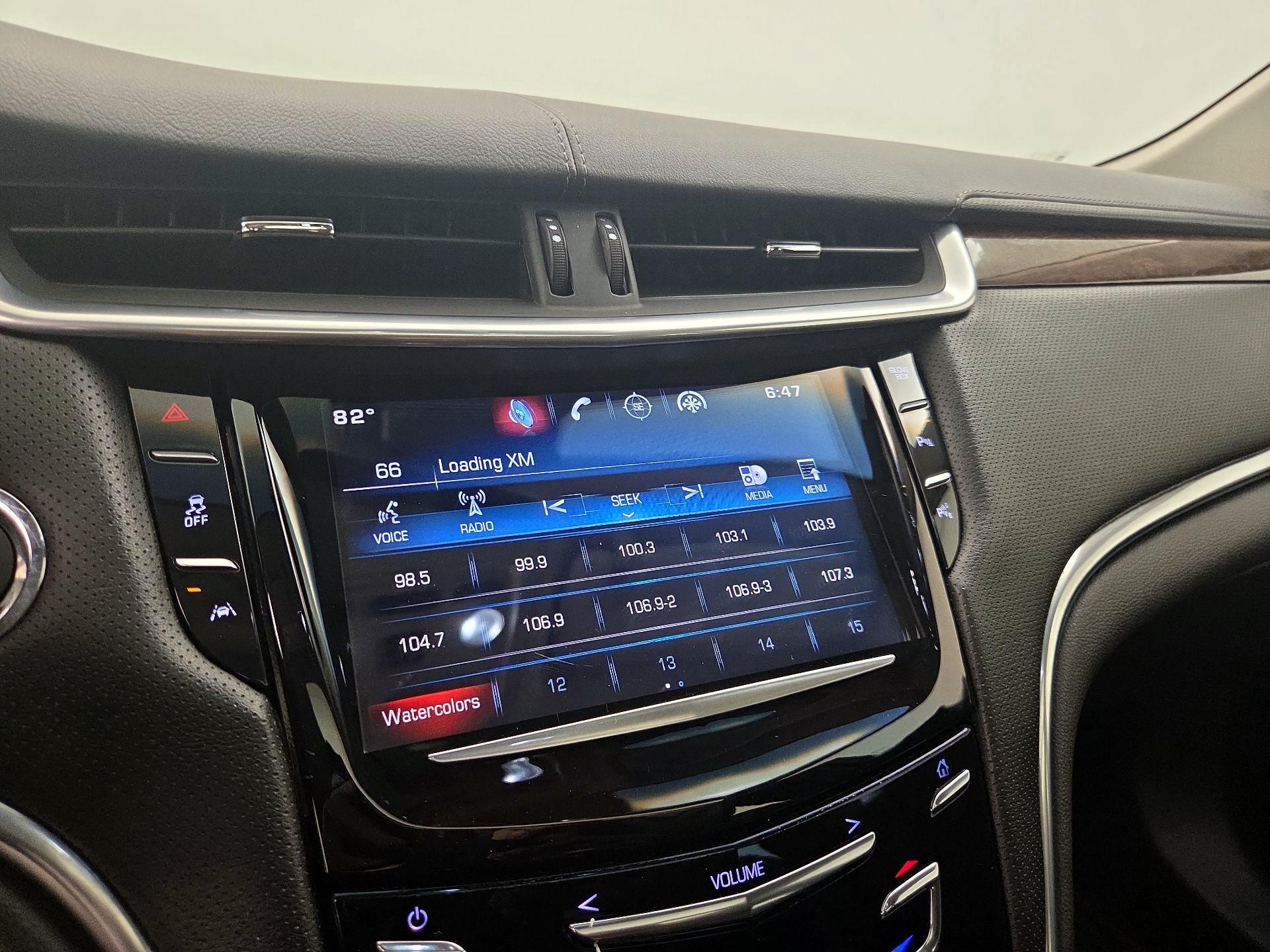 Thumbnail: 2015 Cadillac XTS - 16