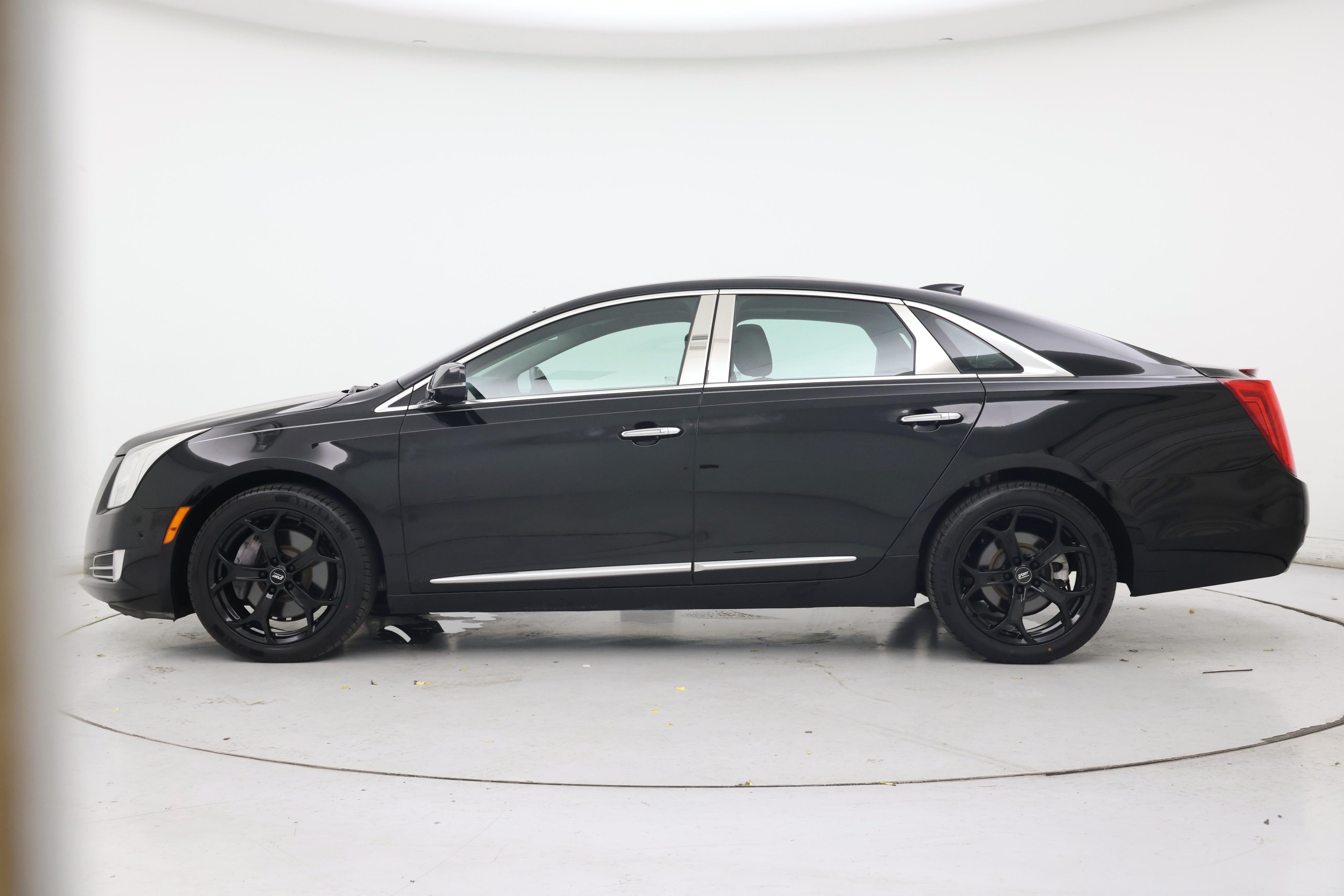 Thumbnail: 2015 Cadillac XTS - 3