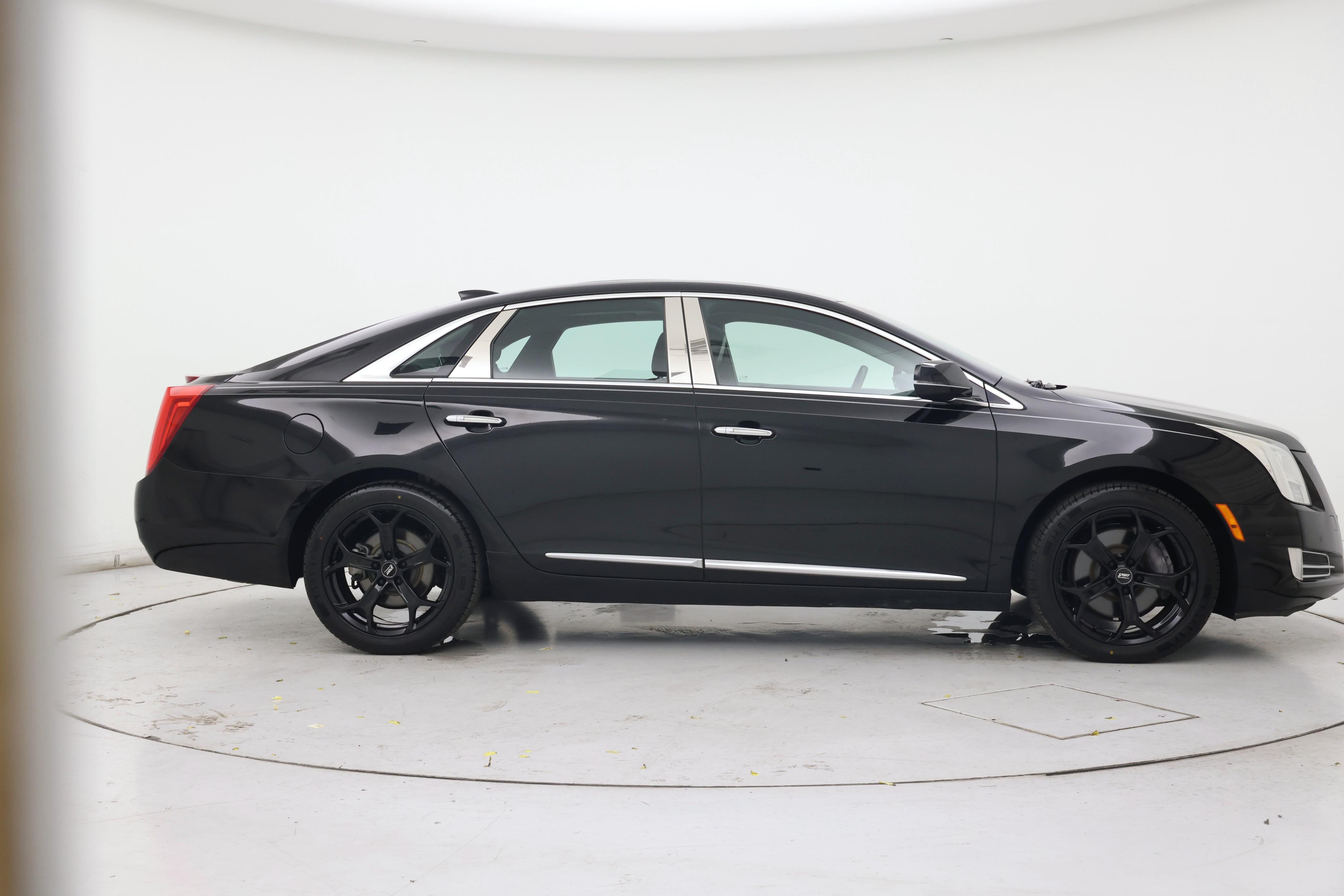 Thumbnail: 2015 Cadillac XTS - 7