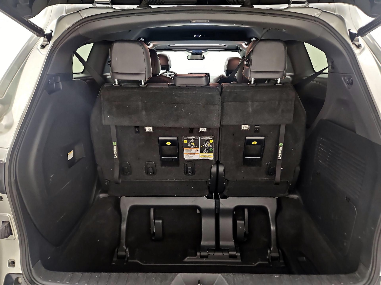 2021 Toyota Sienna XSE - Photo 23