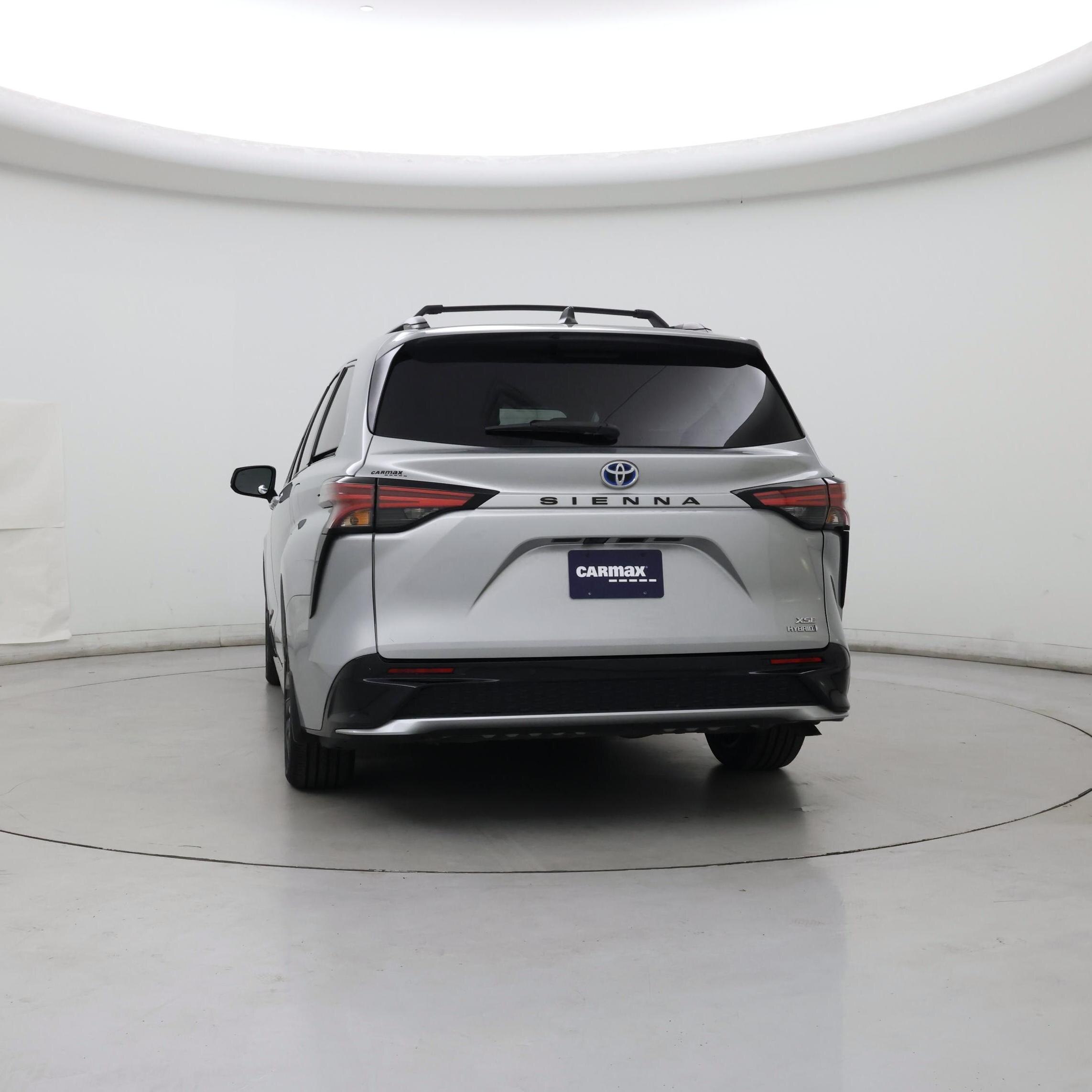 Thumbnail: 2021 Toyota Sienna - 6