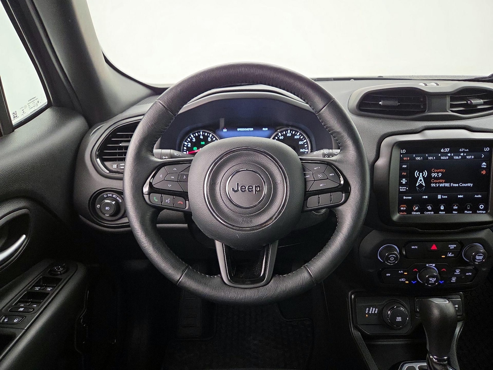 2022 Jeep Renegade Altitude - Photo 11