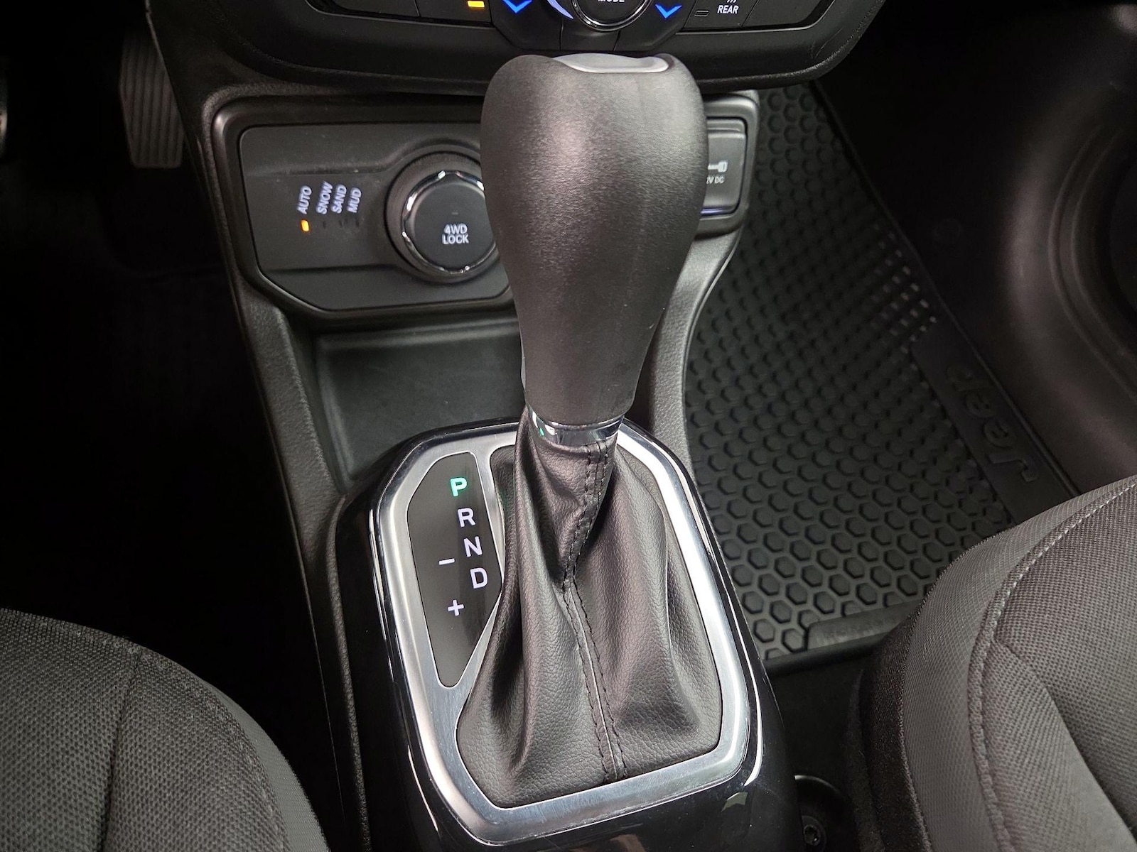 2022 Jeep Renegade Altitude - Photo 19