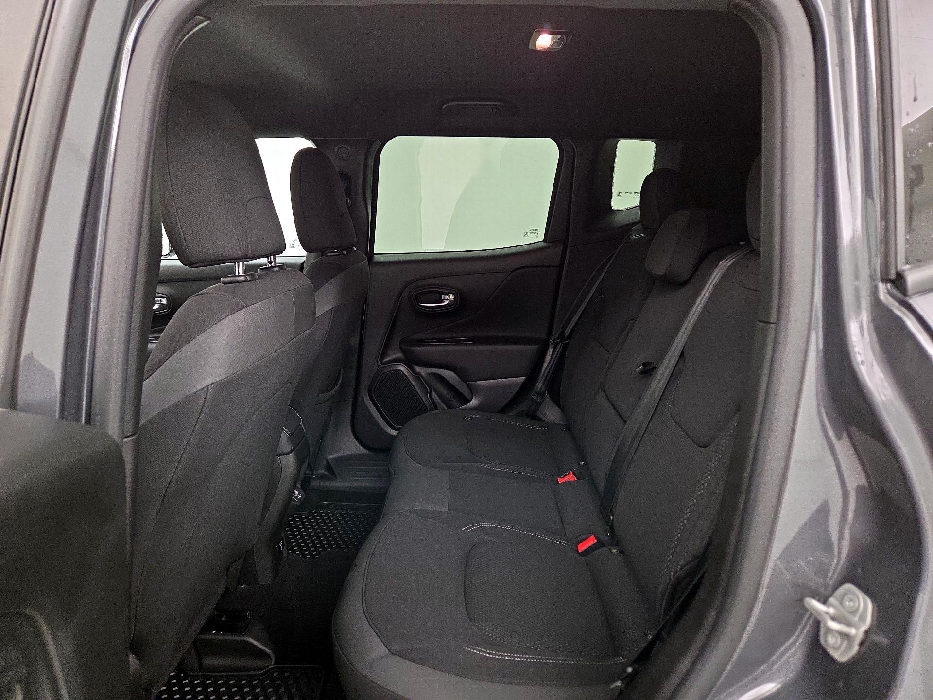 Thumbnail: 2022 Jeep Renegade - 20