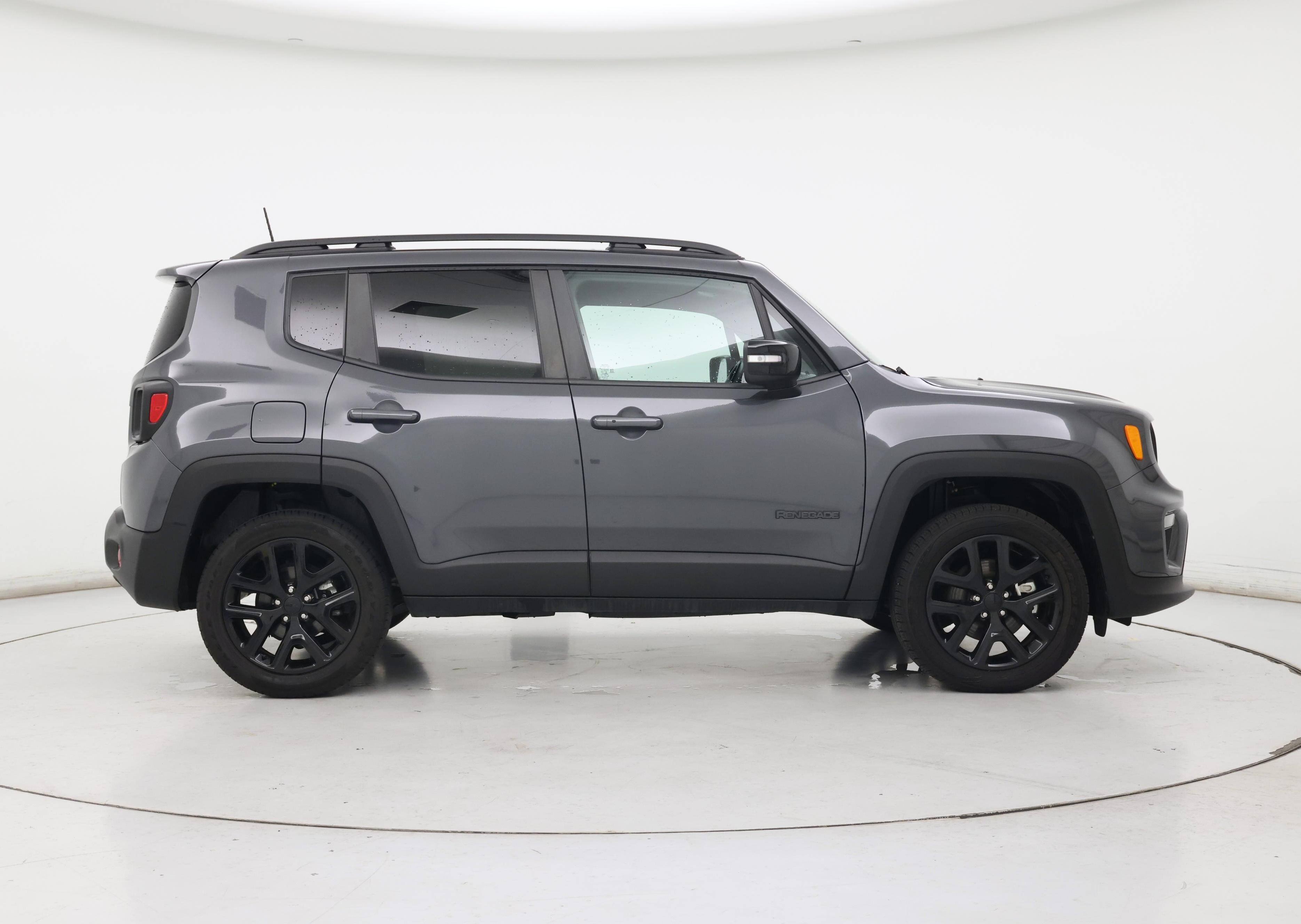 Thumbnail: 2022 Jeep Renegade - 7