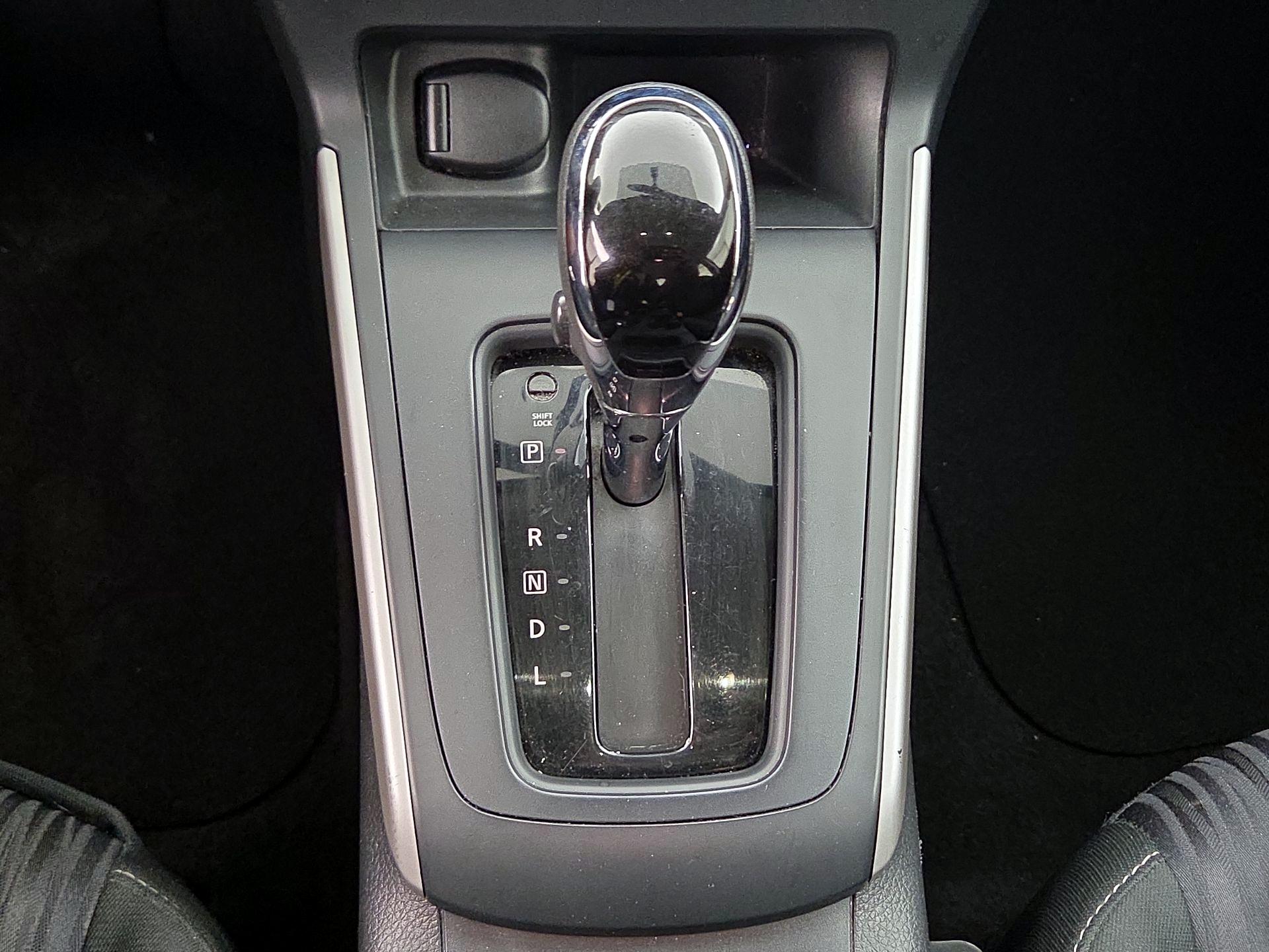 Thumbnail: 2019 Nissan Sentra - 15