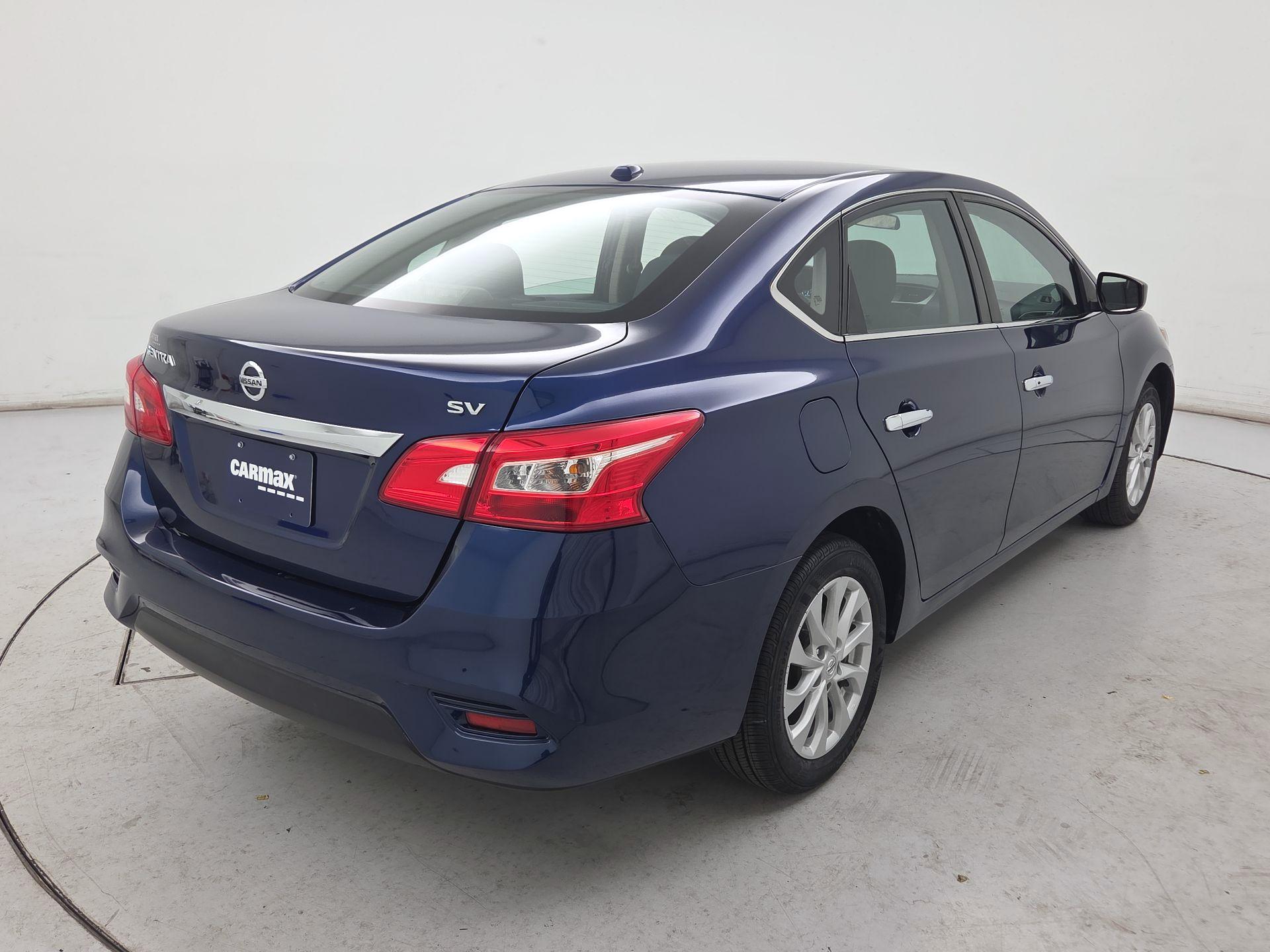 Thumbnail: 2019 Nissan Sentra - 5