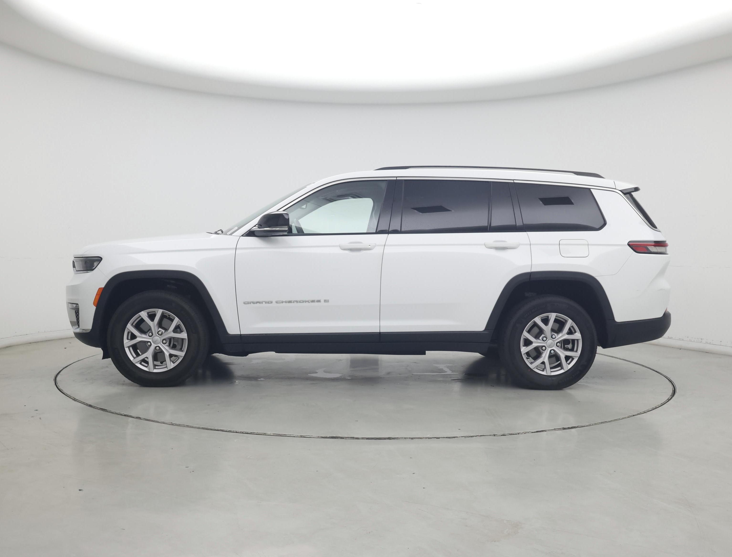 Thumbnail: 2022 Jeep Grand Cherokee L - 3