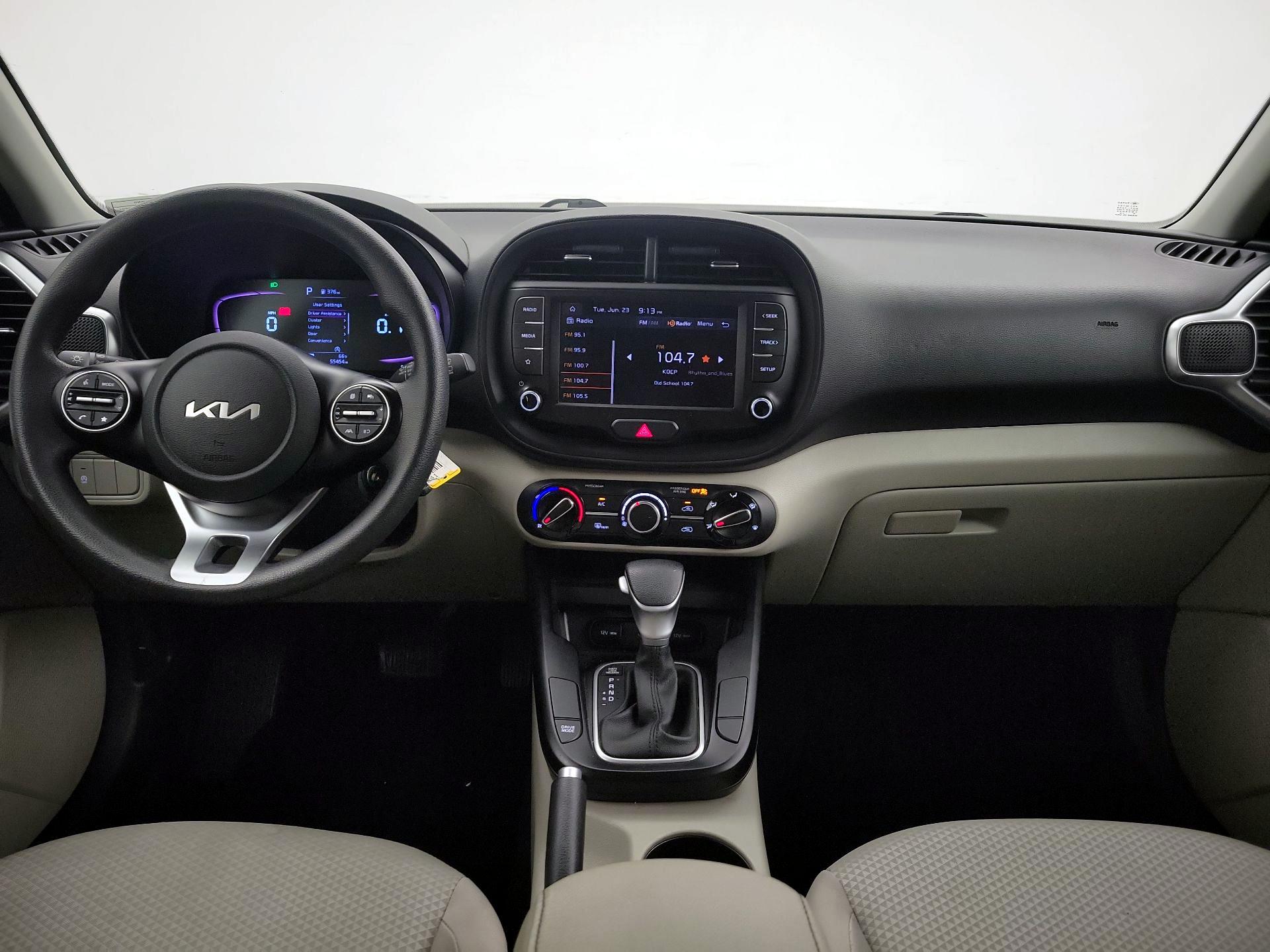 Thumbnail: 2023 Kia Soul - 9
