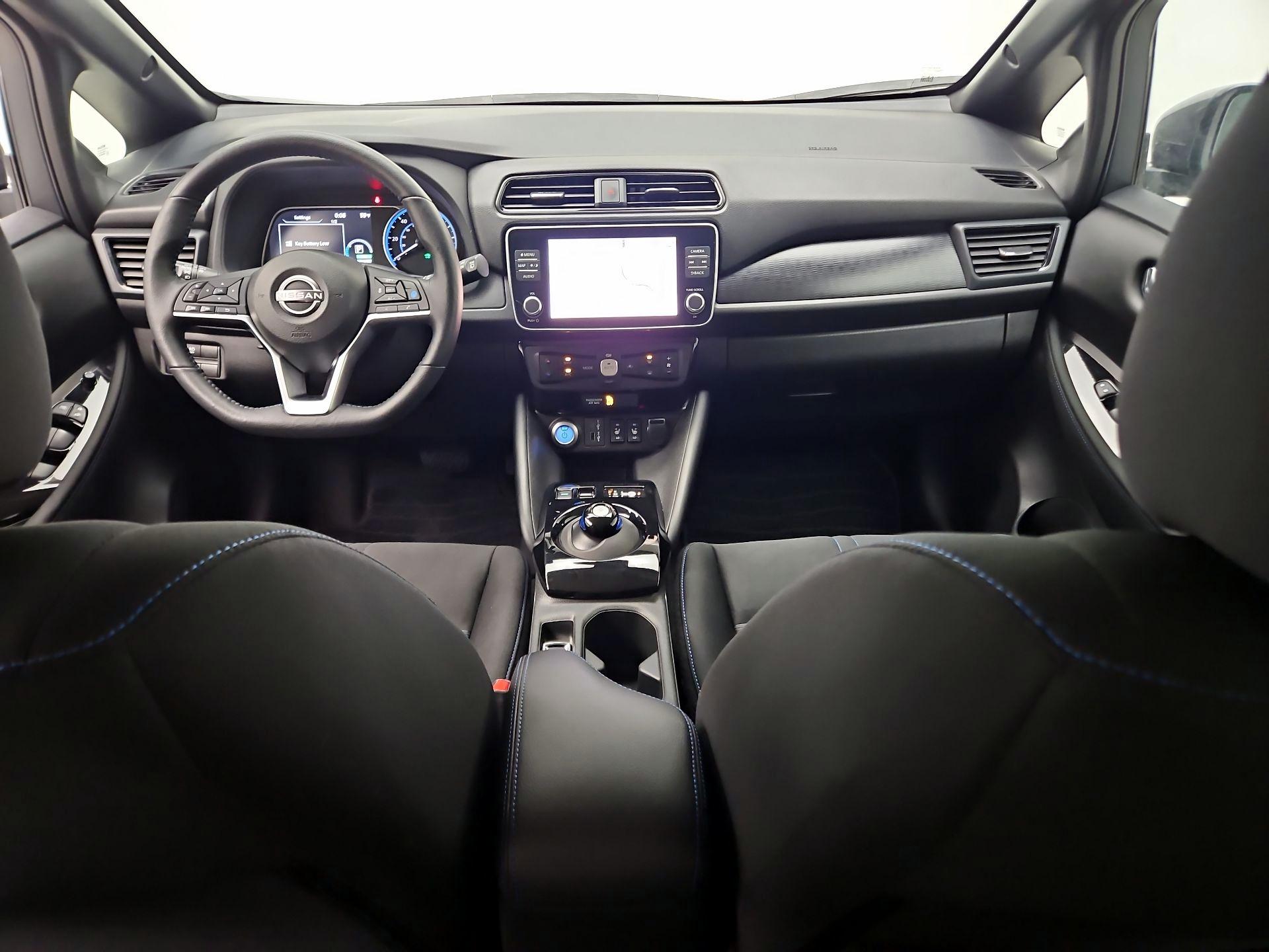 Thumbnail: 2024 Nissan Leaf - 9