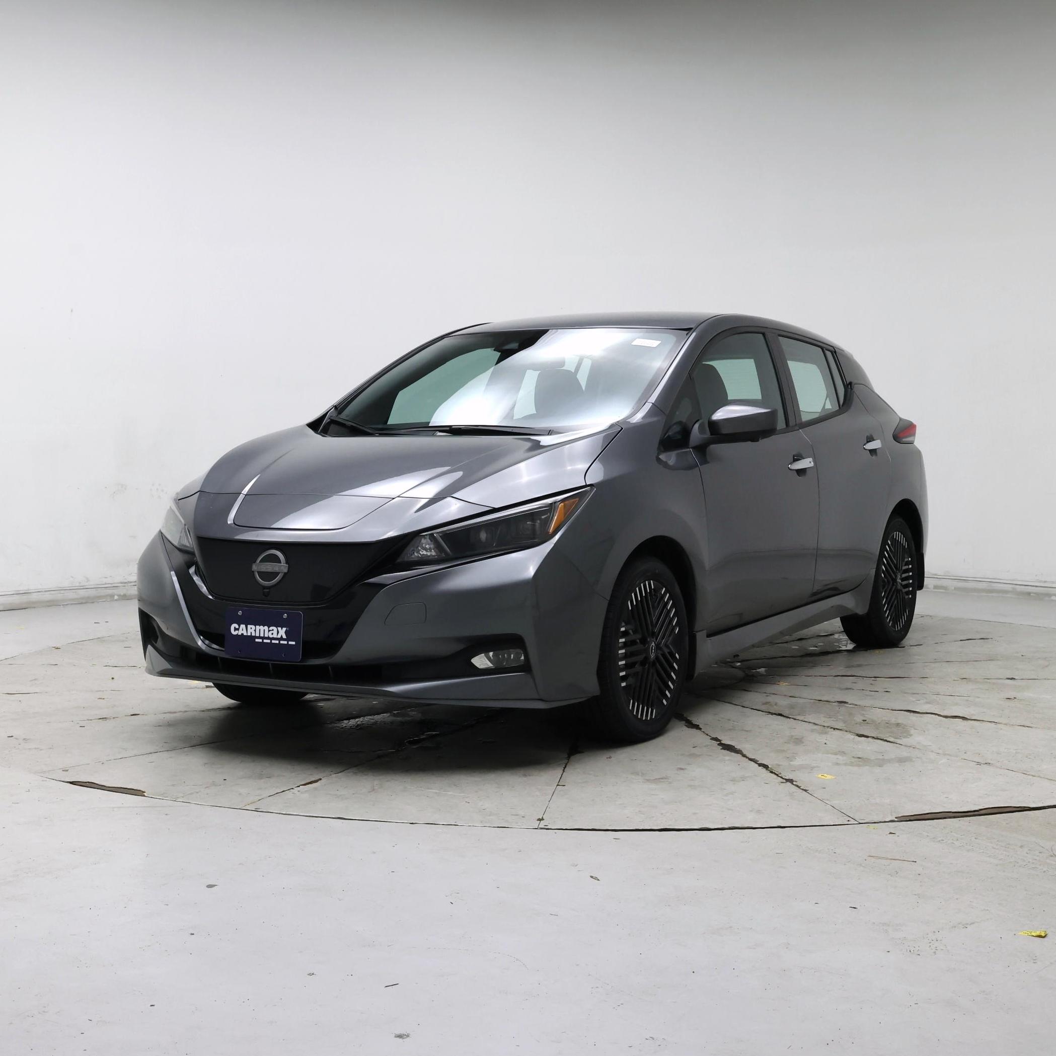 Thumbnail: 2024 Nissan Leaf - 4