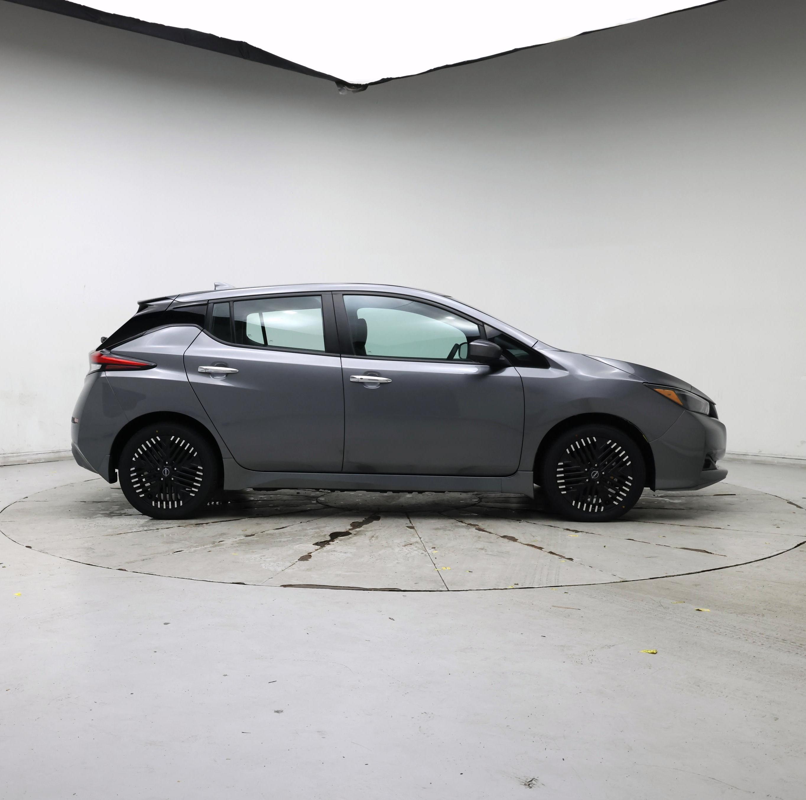 Thumbnail: 2024 Nissan Leaf - 7