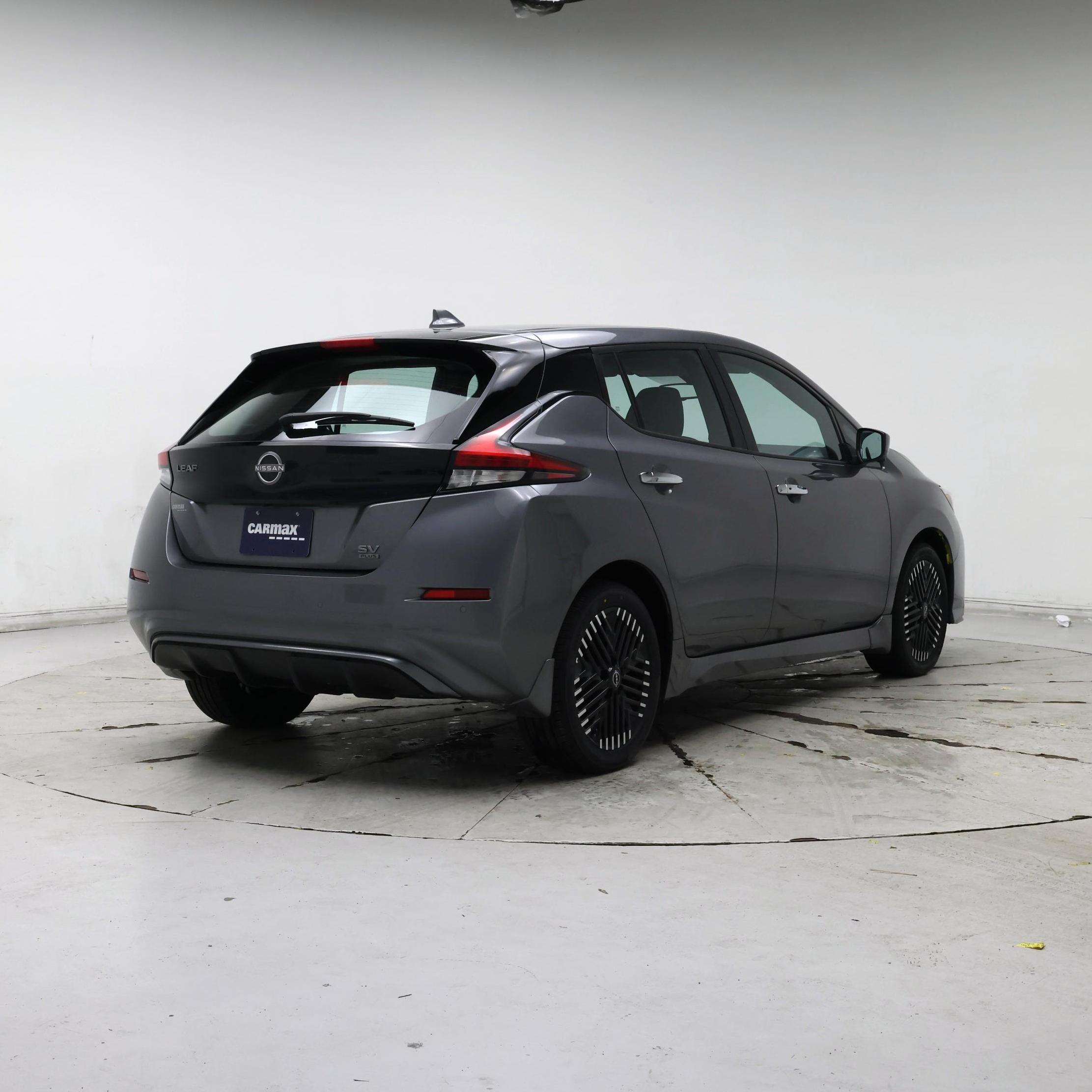 Thumbnail: 2024 Nissan Leaf - 8