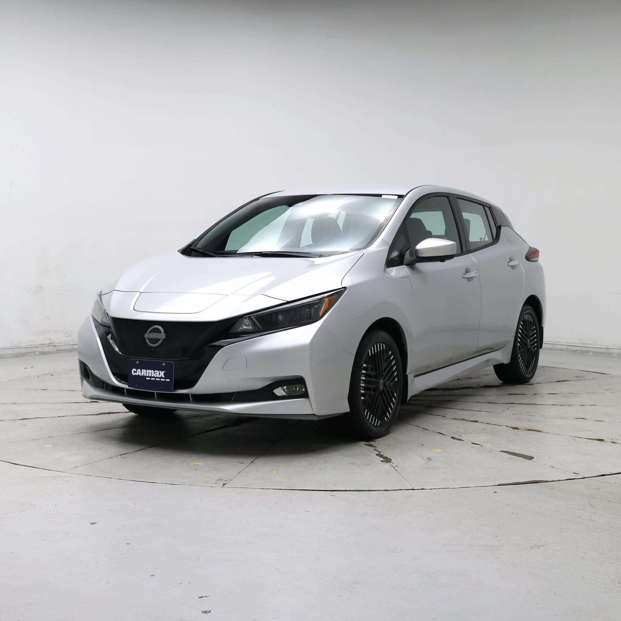 Thumbnail: 2024 Nissan Leaf - 4