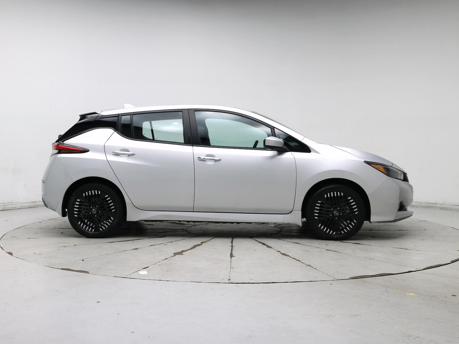 2024 Nissan LEAF SV PLUS - Photo 8