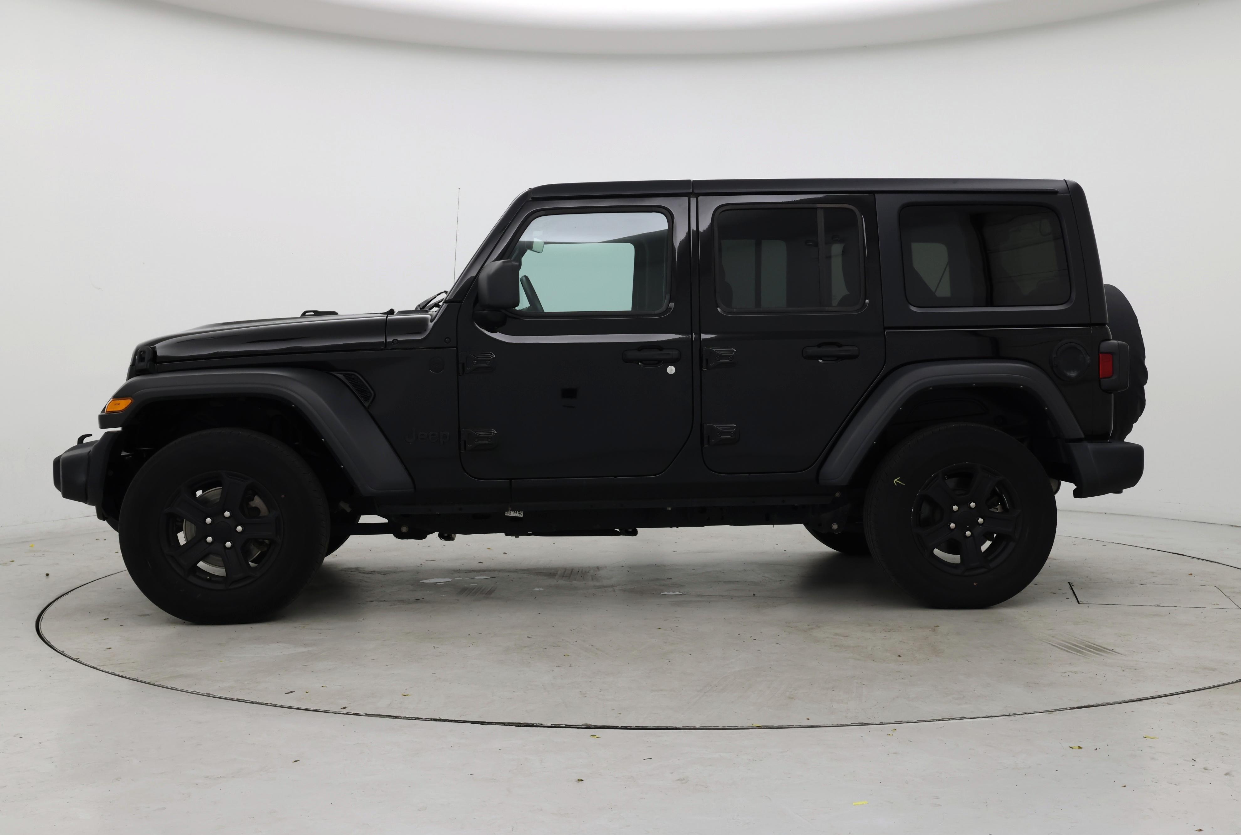 Thumbnail: 2021 Jeep Wrangler - 3