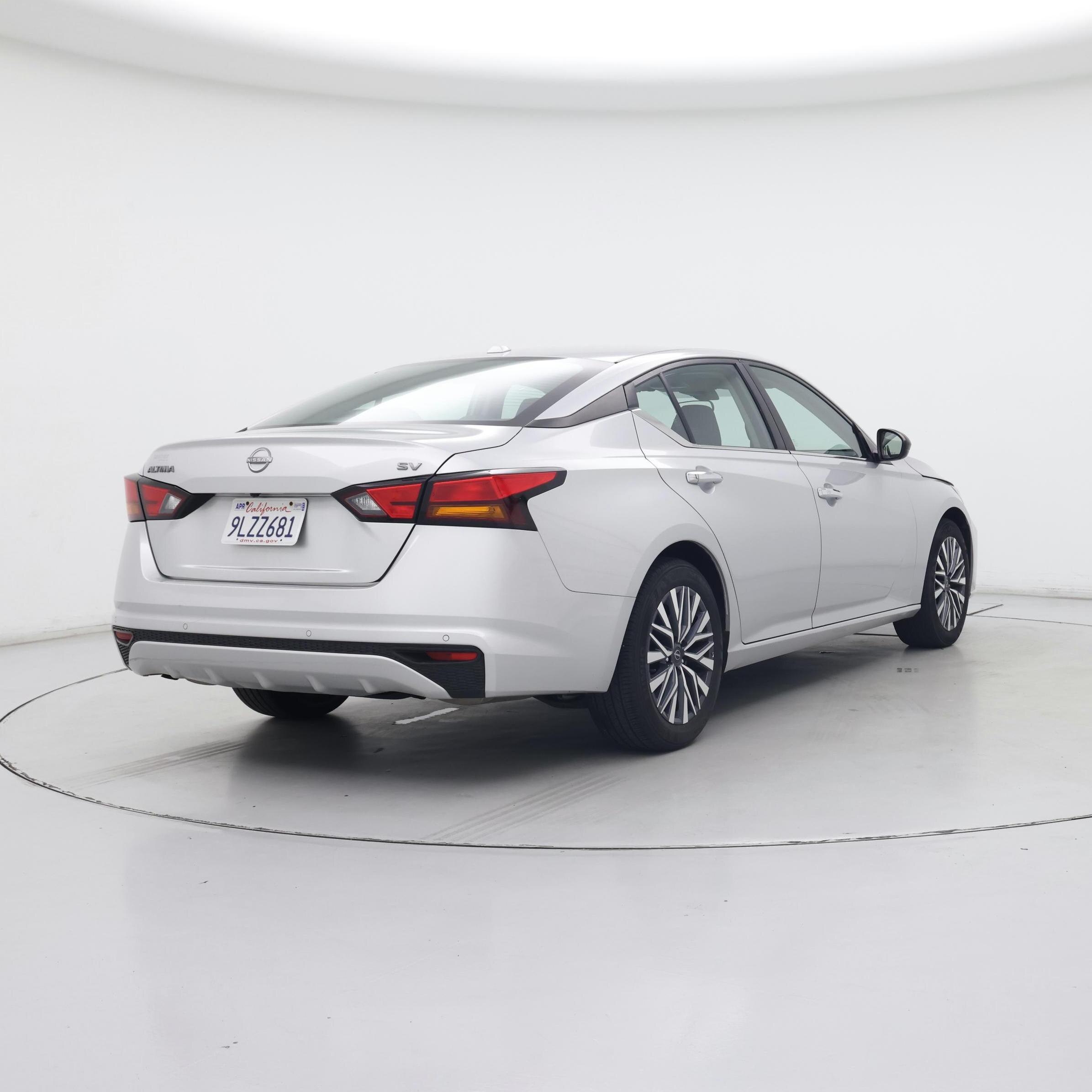 Thumbnail: 2024 Nissan Altima - 8