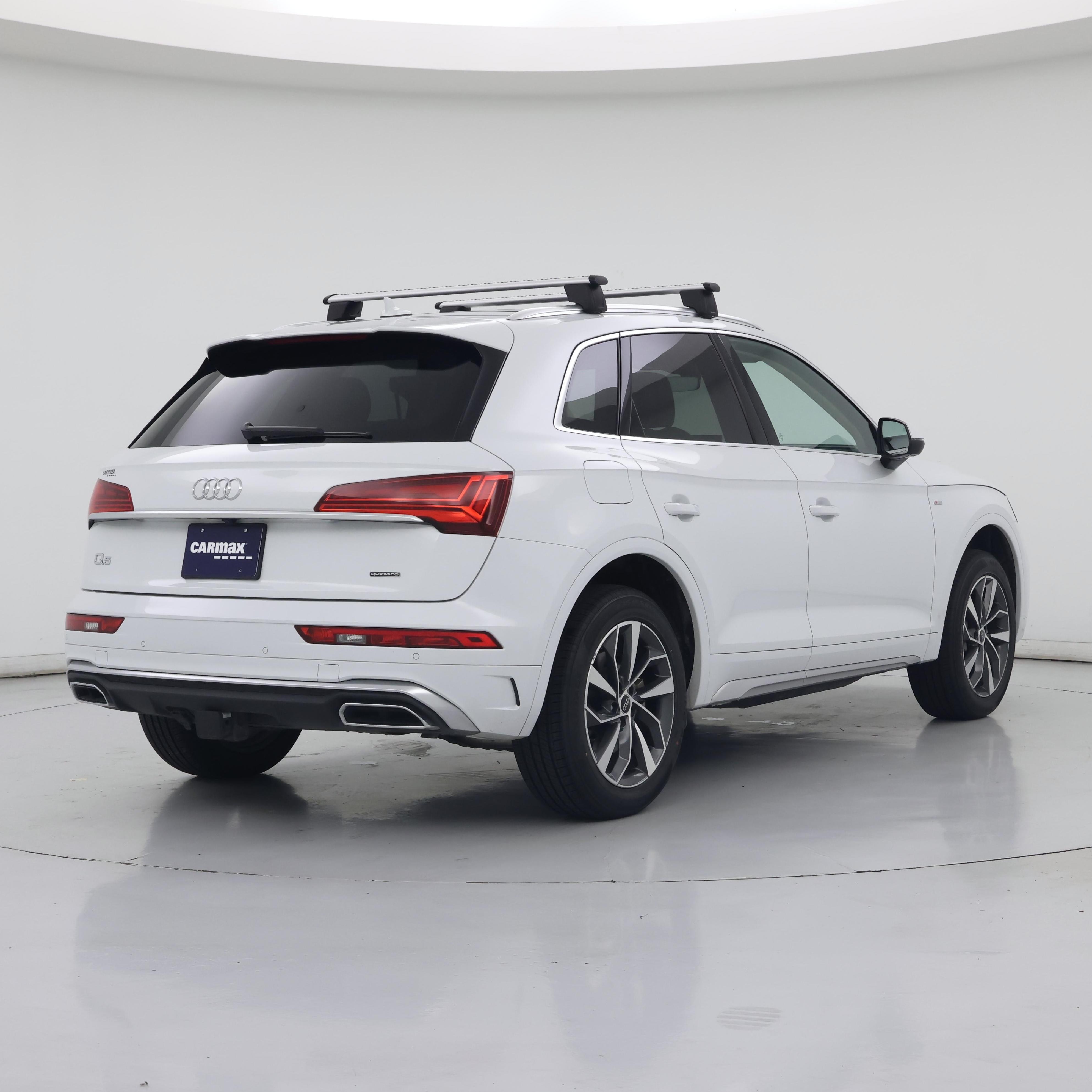 Thumbnail: 2023 Audi Q5 - 8