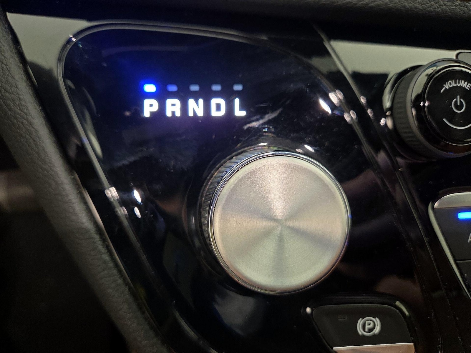 2023 Chrysler Pacifica Hybrid Pinnacle - Photo 17