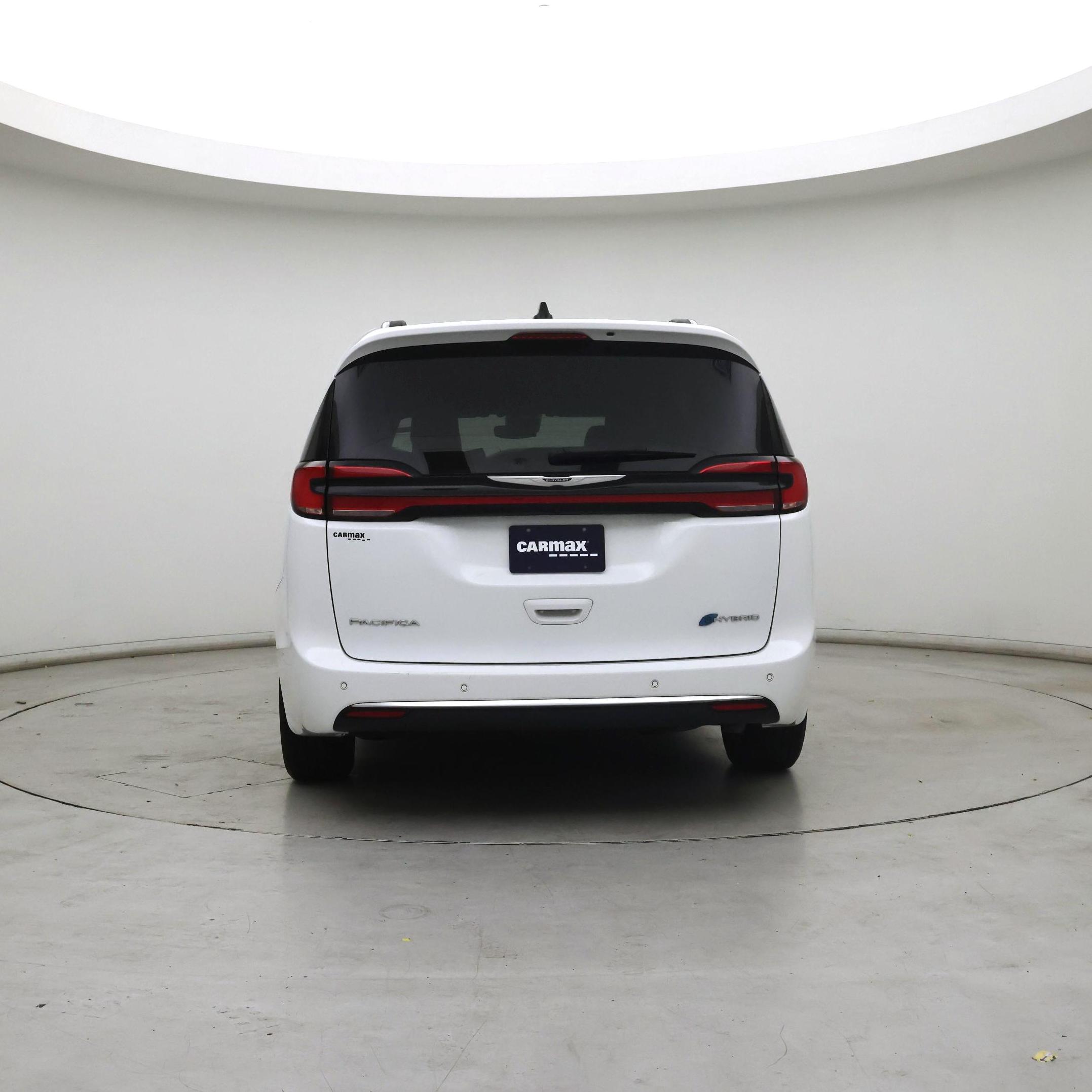 Thumbnail: 2023 Chrysler Pacifica - 6