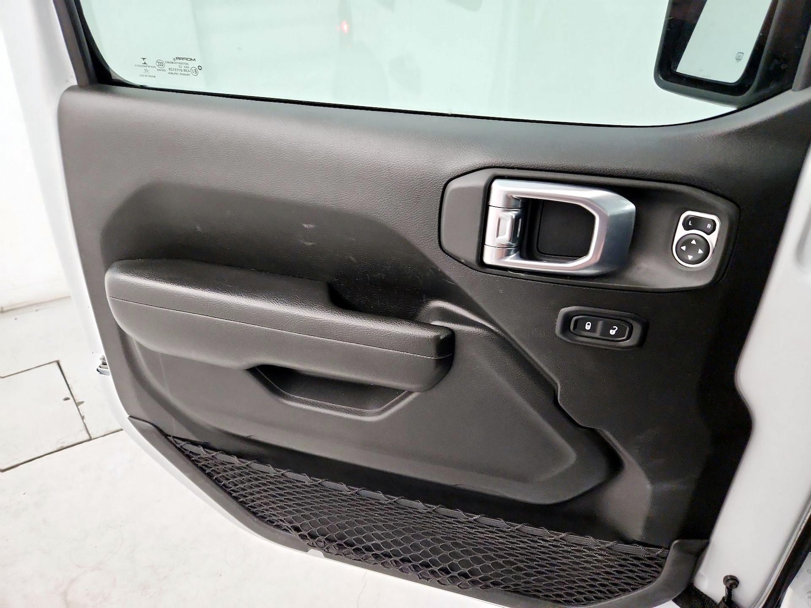 2022 Jeep Wrangler Unlimited Willys - Photo 13