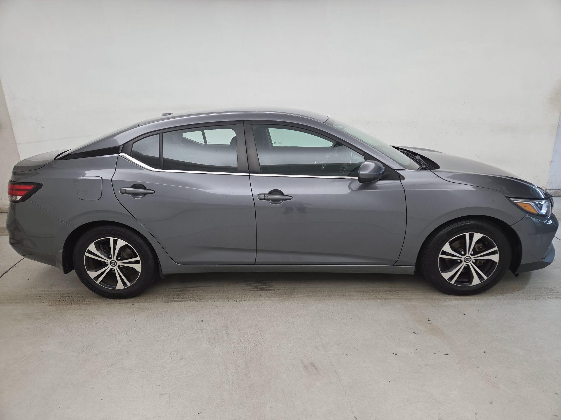 Thumbnail: 2021 Nissan Sentra - 4