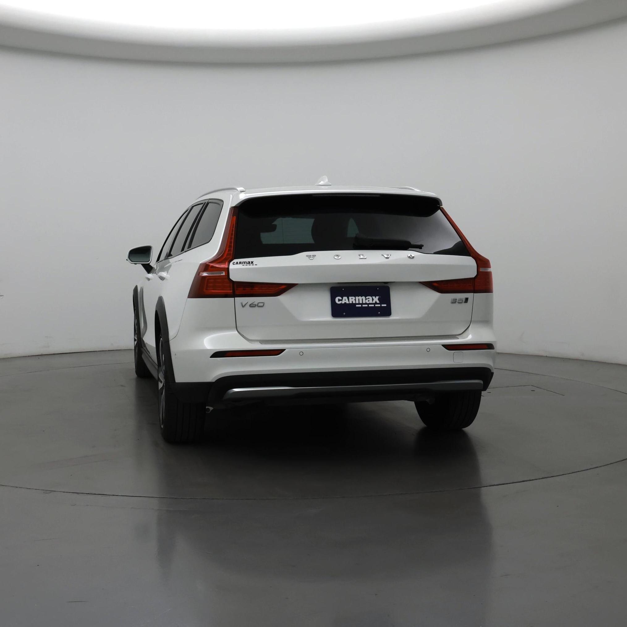Thumbnail: 2025 Volvo S60 - 6