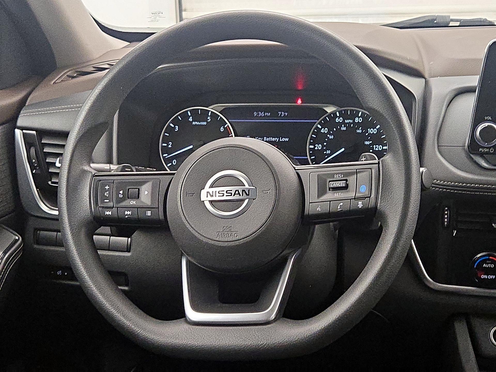 Thumbnail: 2021 Nissan Rogue - 10
