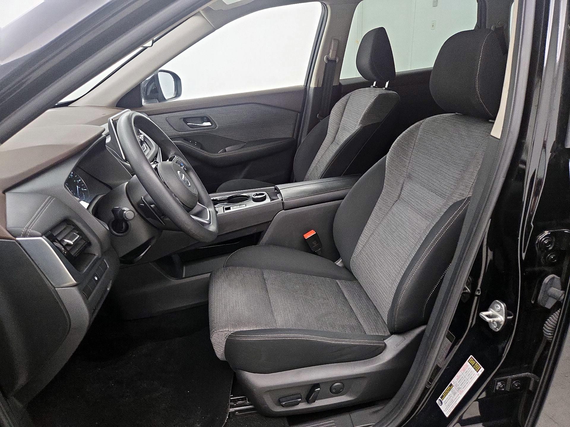Thumbnail: 2021 Nissan Rogue - 11