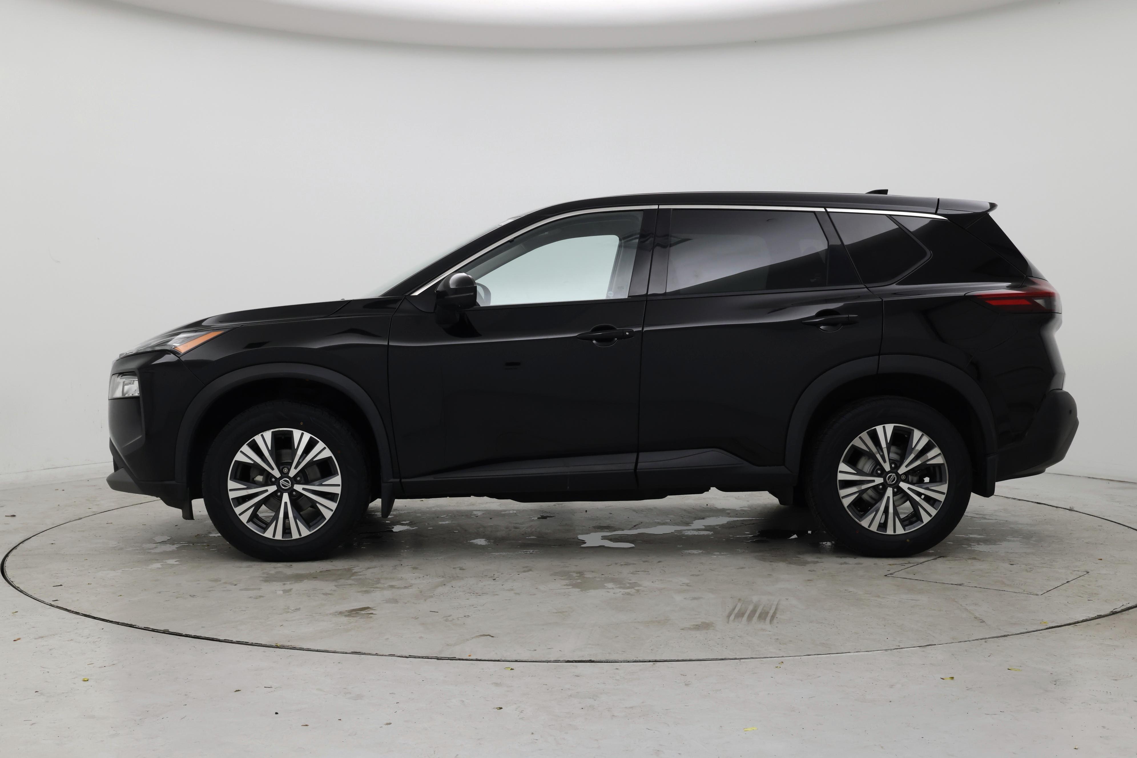 Thumbnail: 2021 Nissan Rogue - 3