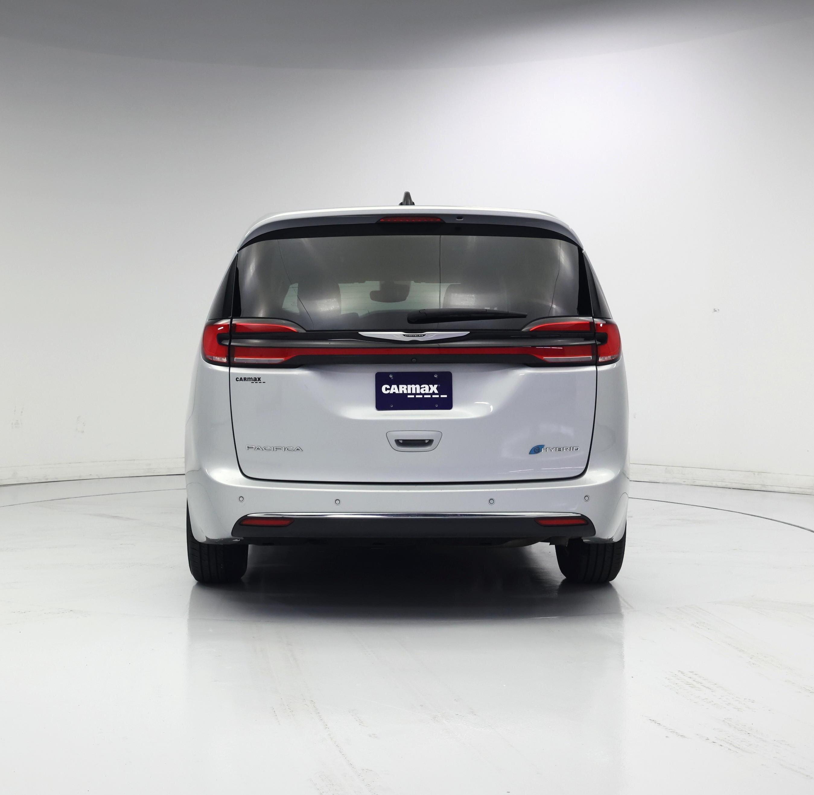 Thumbnail: 2023 Chrysler Pacifica - 6