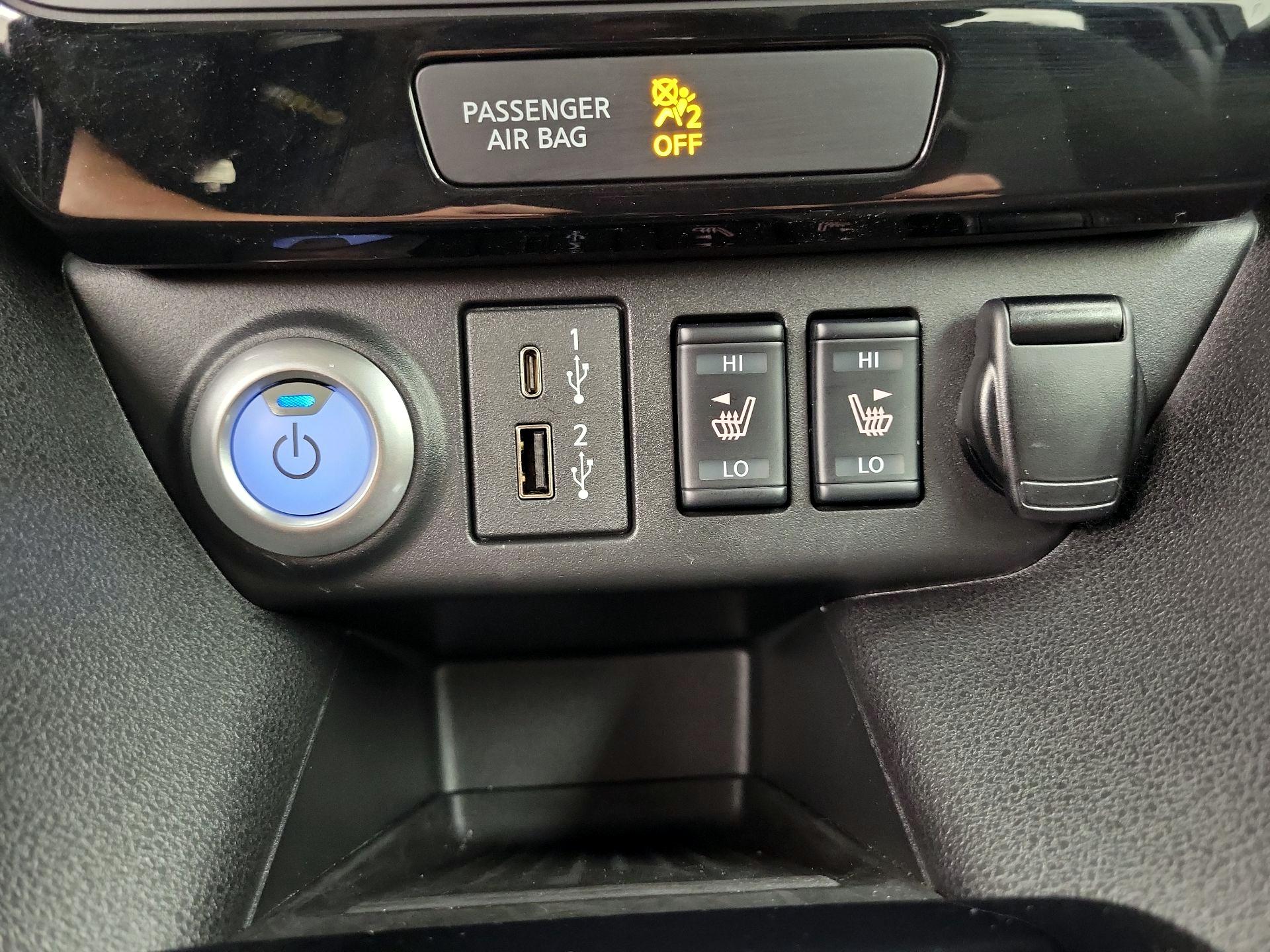 Thumbnail: 2024 Nissan Leaf - 18