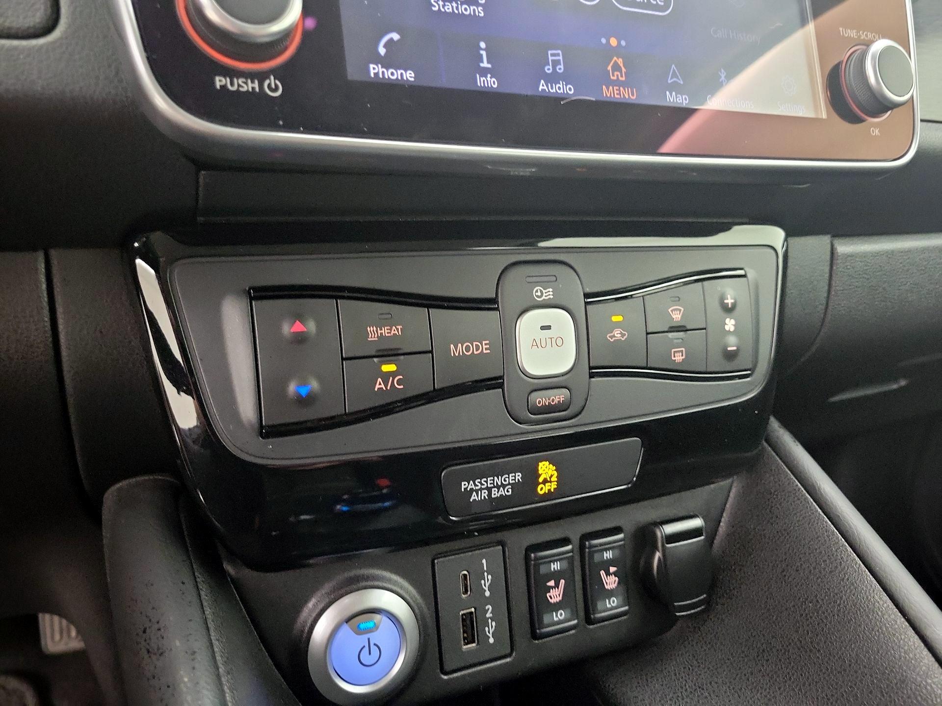 Thumbnail: 2024 Nissan Leaf - 17