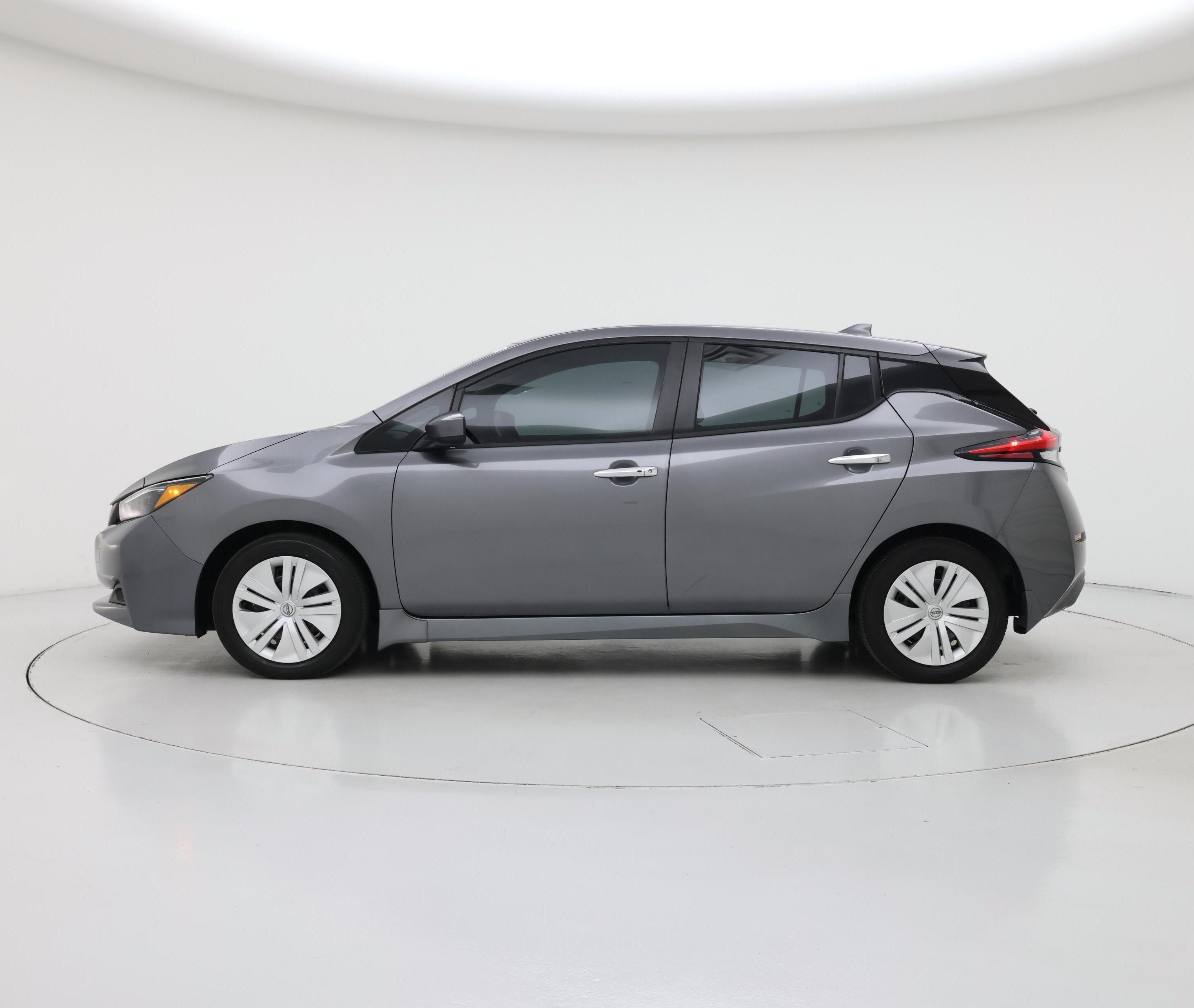 Thumbnail: 2024 Nissan Leaf - 3