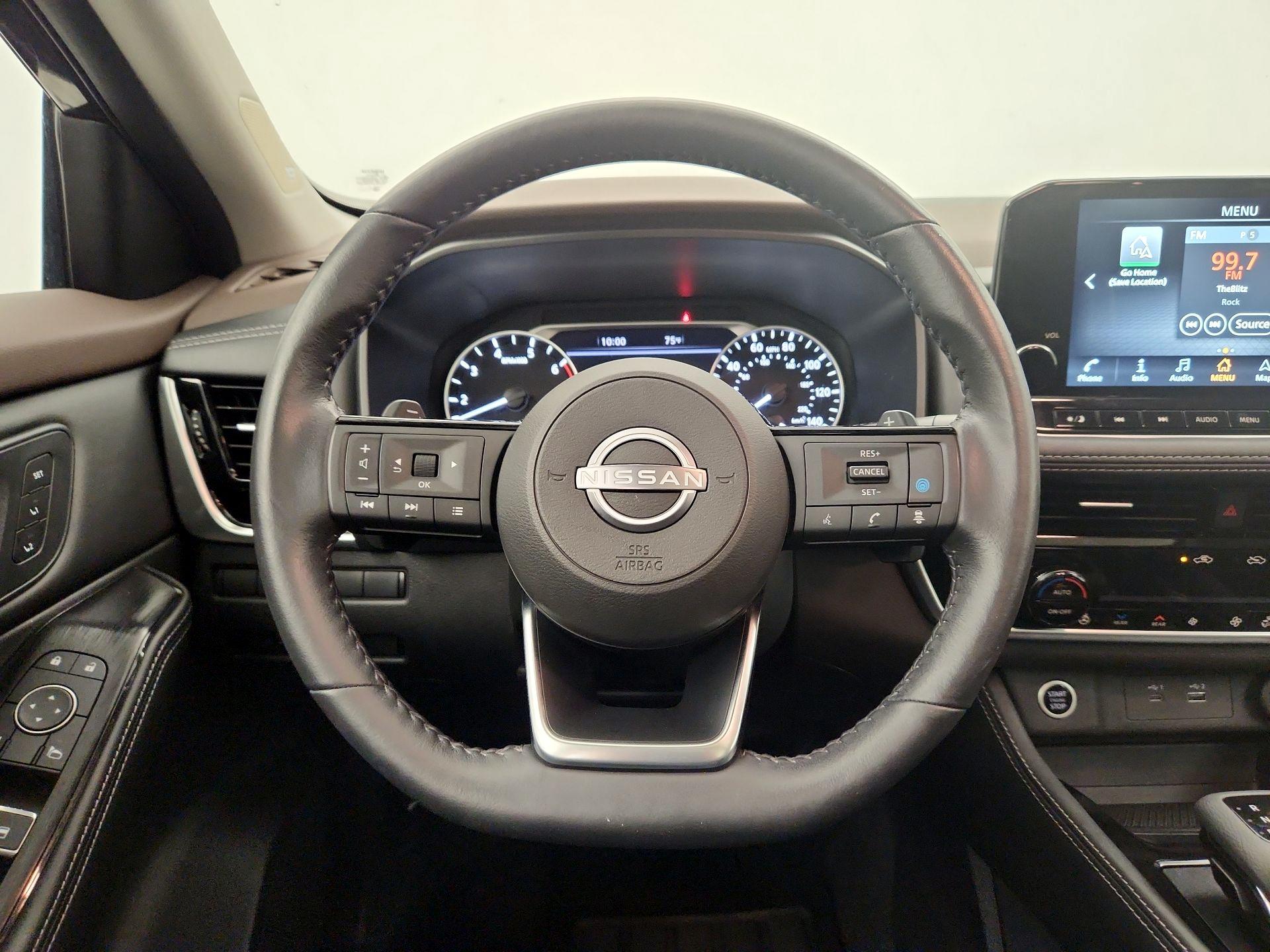 Thumbnail: 2023 Nissan Rogue - 10