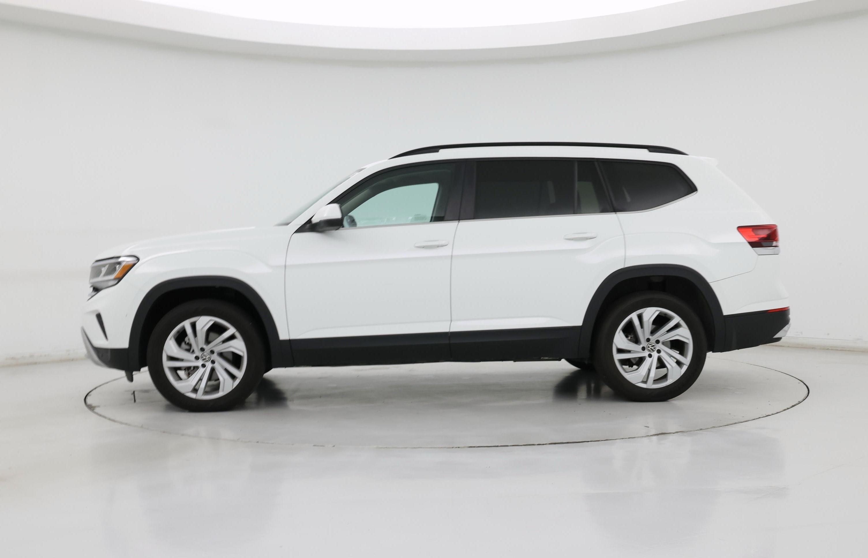 Thumbnail: 2023 Volkswagen Atlas - 3
