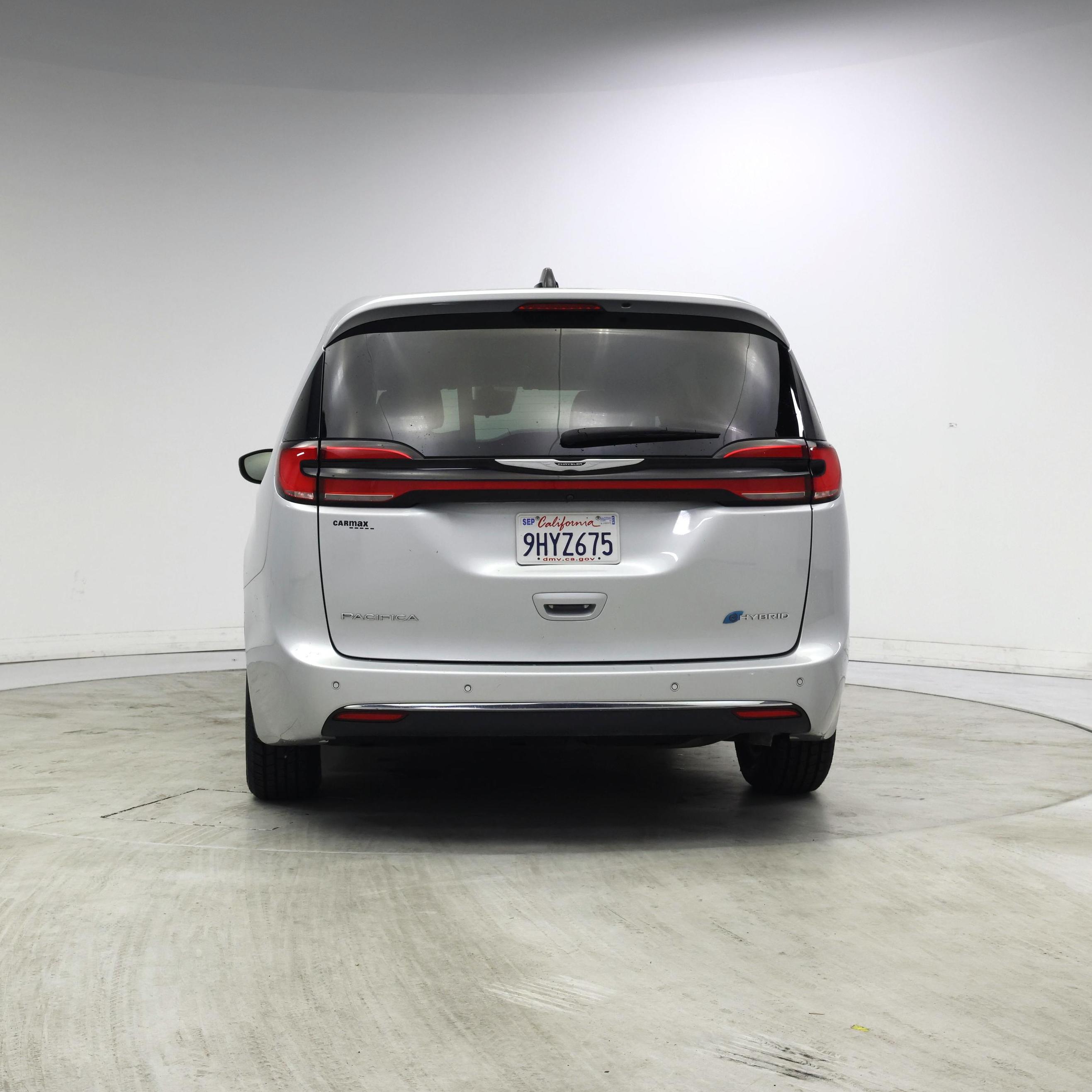 Thumbnail: 2023 Chrysler Pacifica - 6