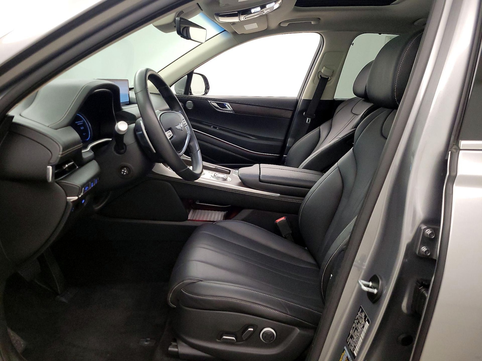2024 GENESIS GV80 Standard - Photo 12