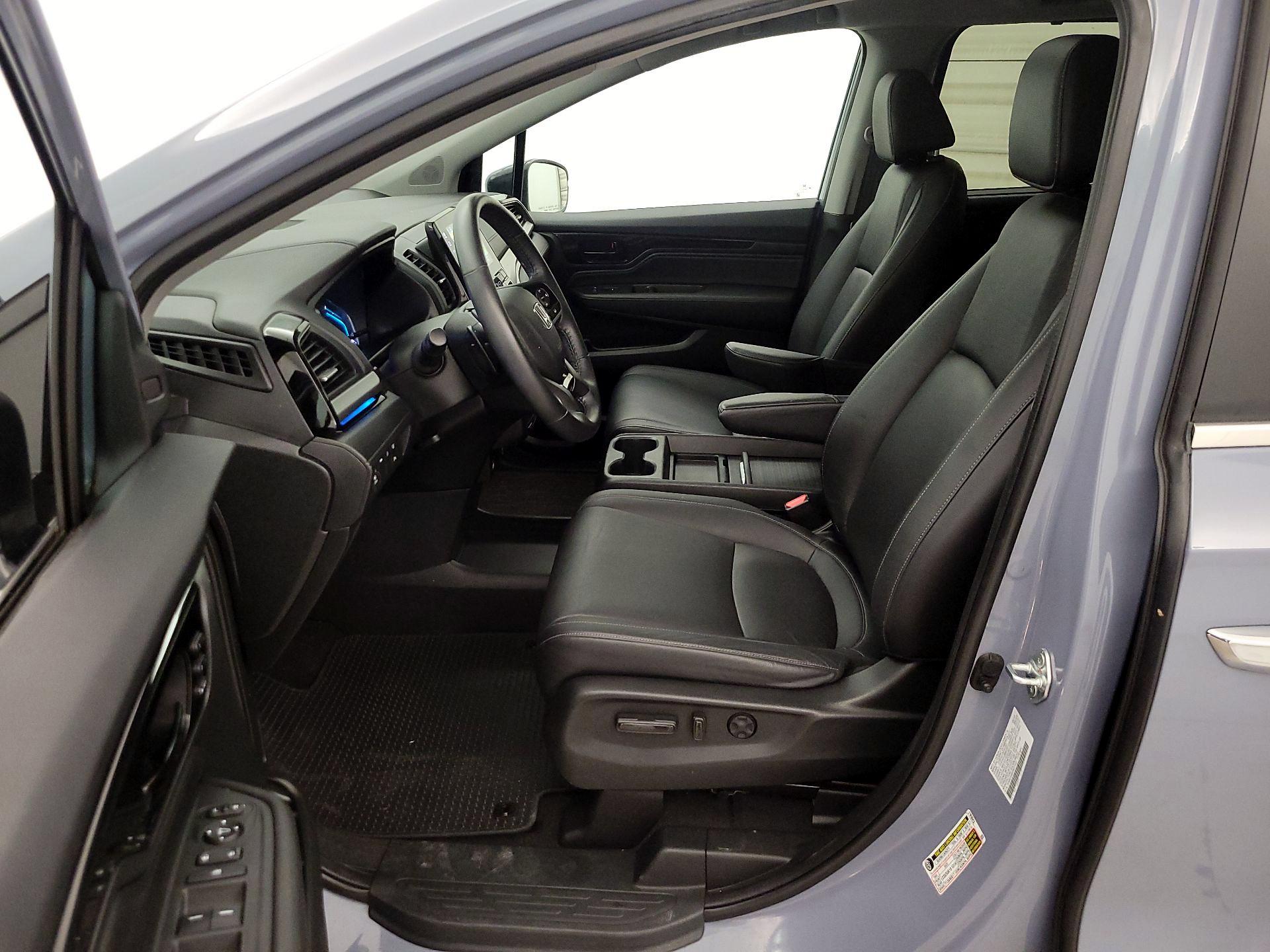 Thumbnail: 2023 Honda Odyssey - 11