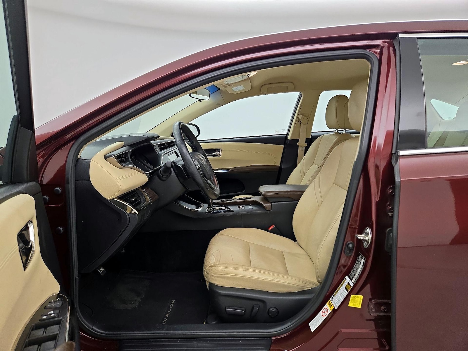 2015 Toyota Avalon XLE - Photo 12