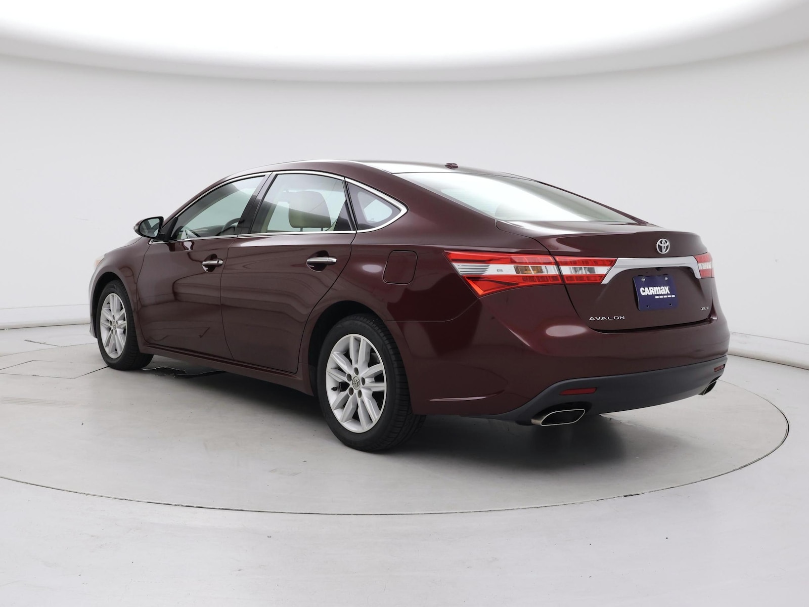 2015 Toyota Avalon XLE - Photo 3